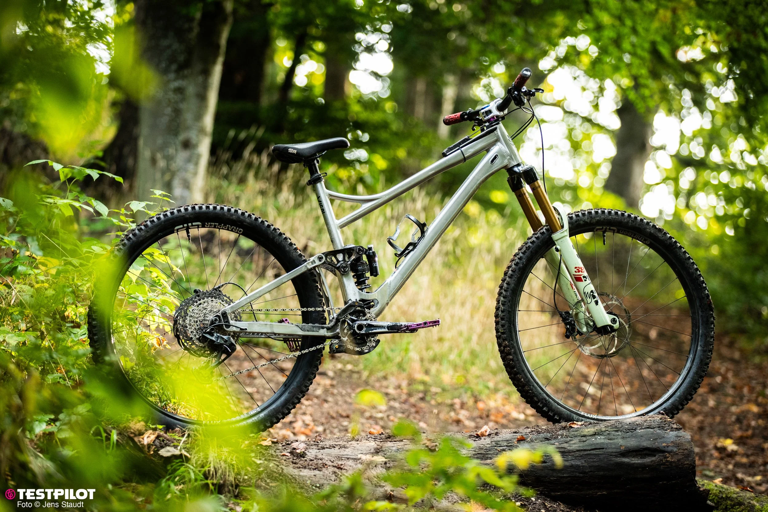 Test Banshee Titan – Meine Fresse