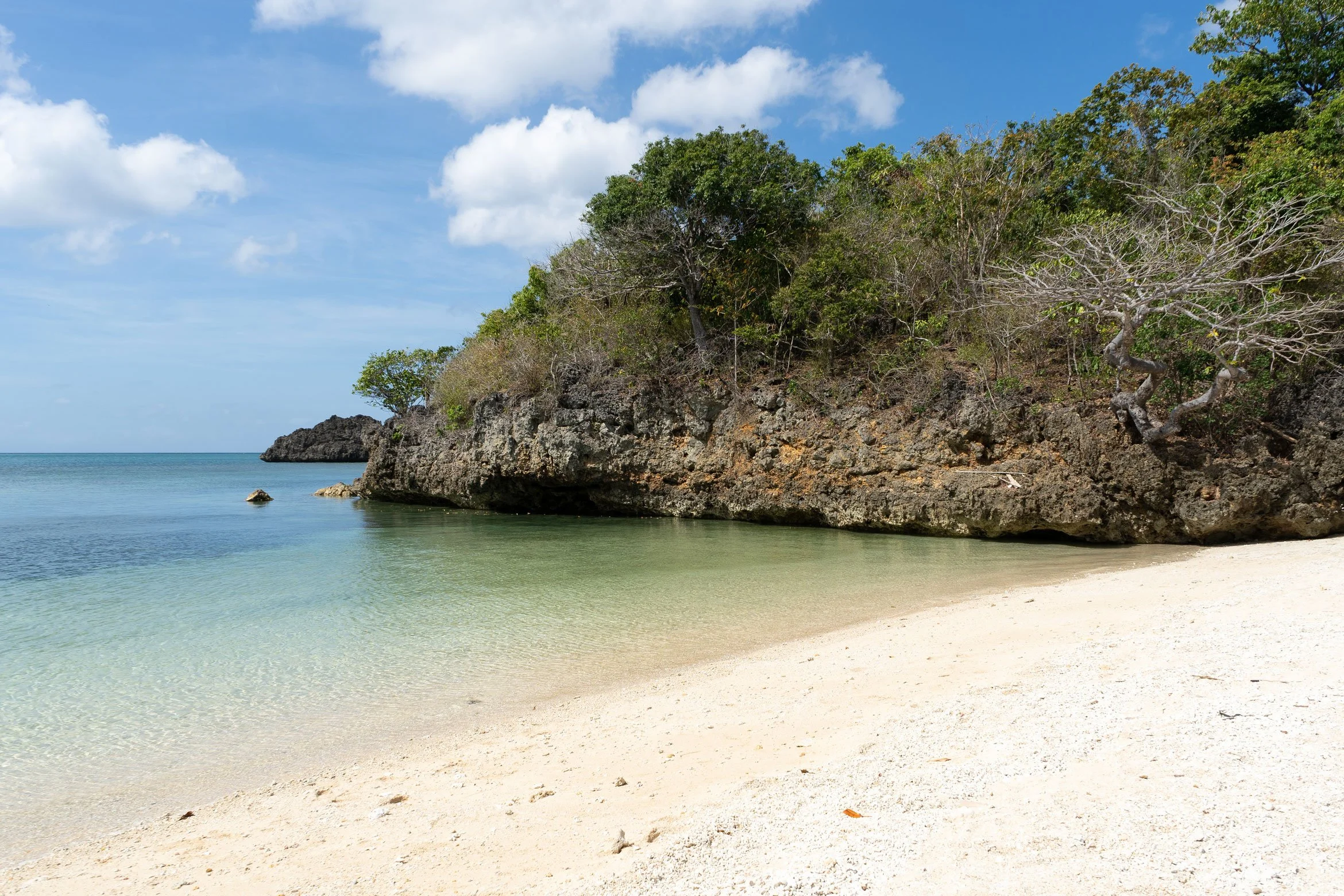 Baras Balabag Island Guimaras white sand beach with turquoise water