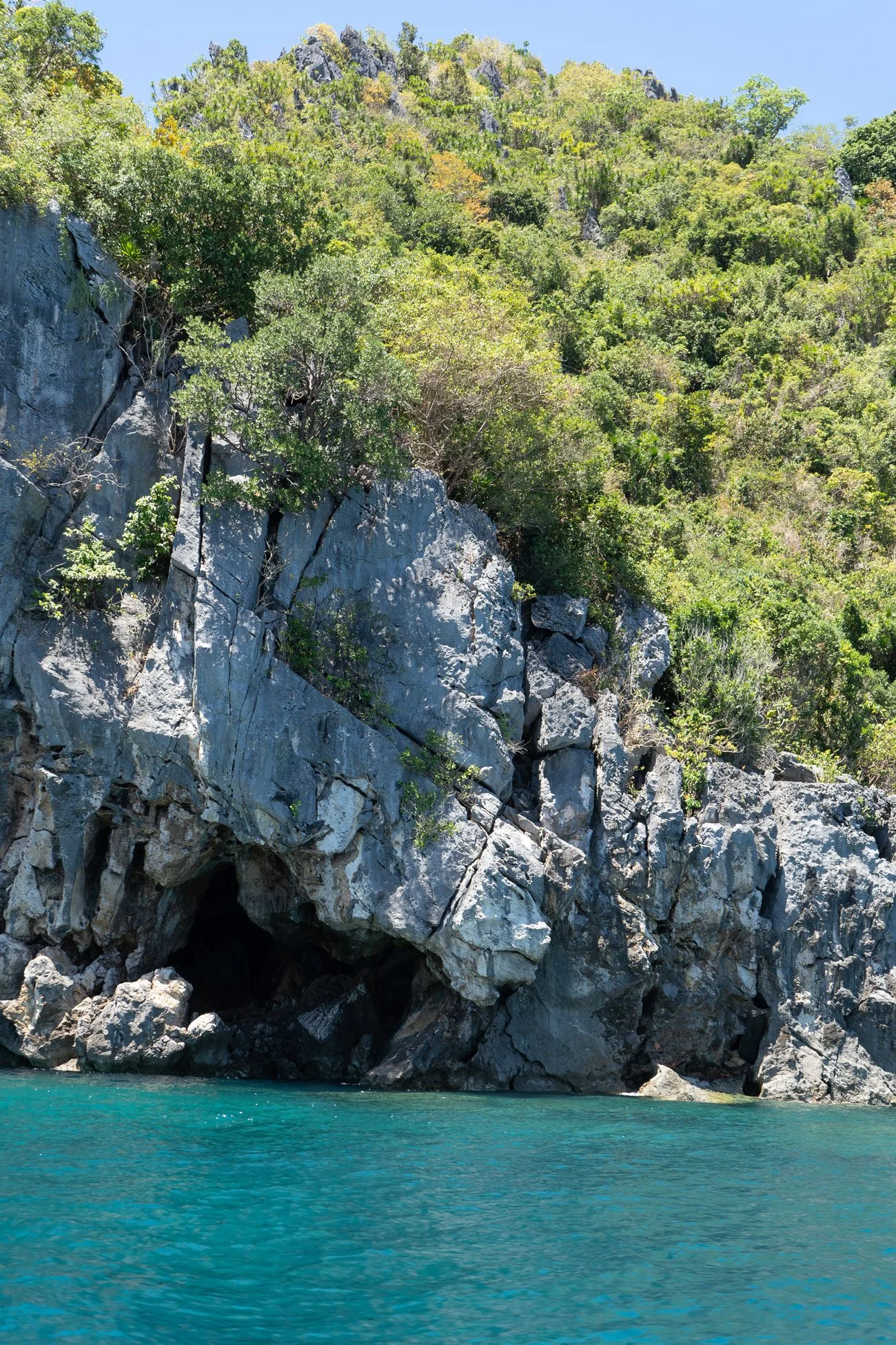 brianna-cariola-photography-isla-de-gigantes-philippines-2.jpg