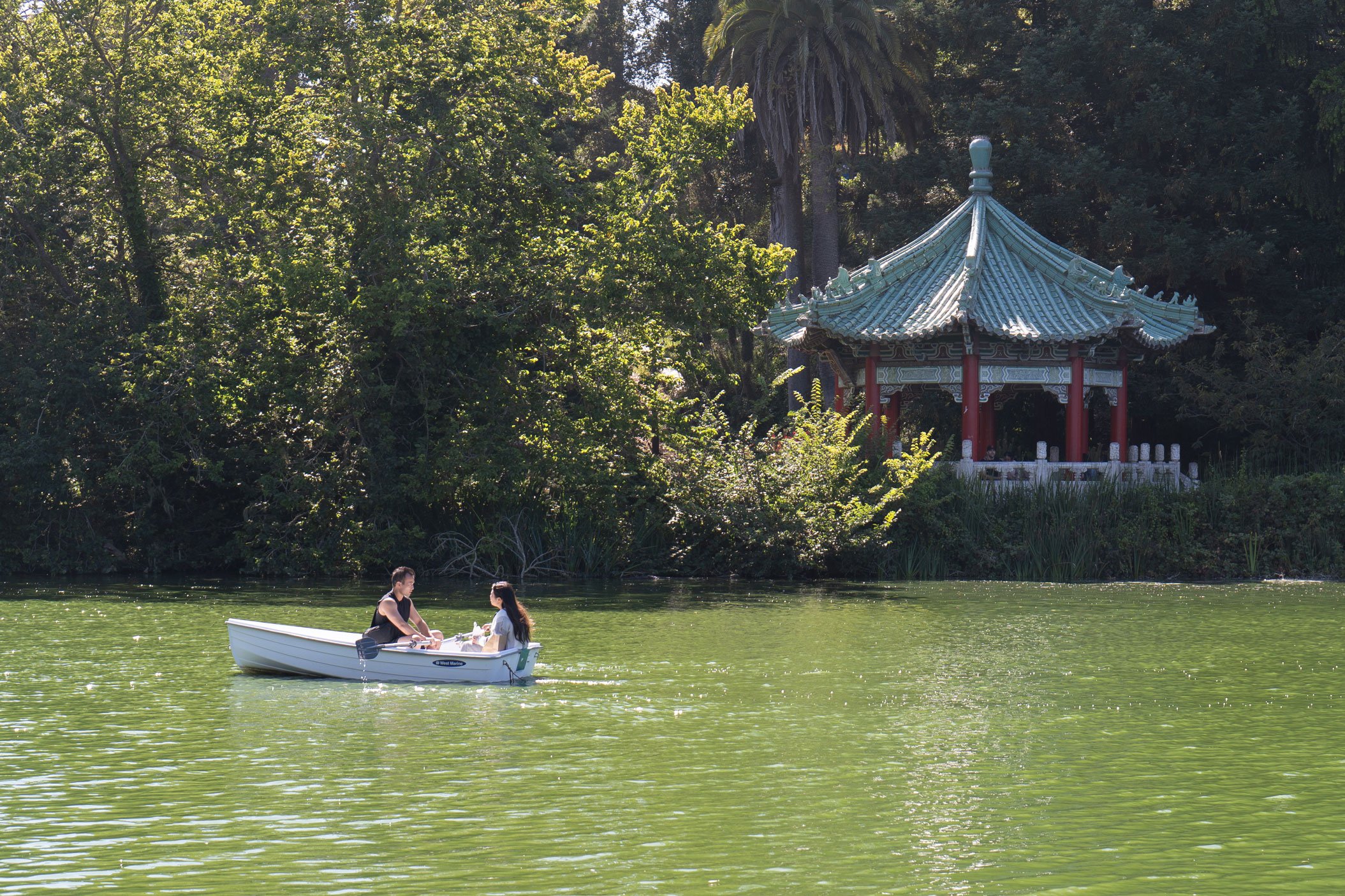 brianna-cariola-photography-san-francisco-california-golden-gate-park-boats-15.jpg