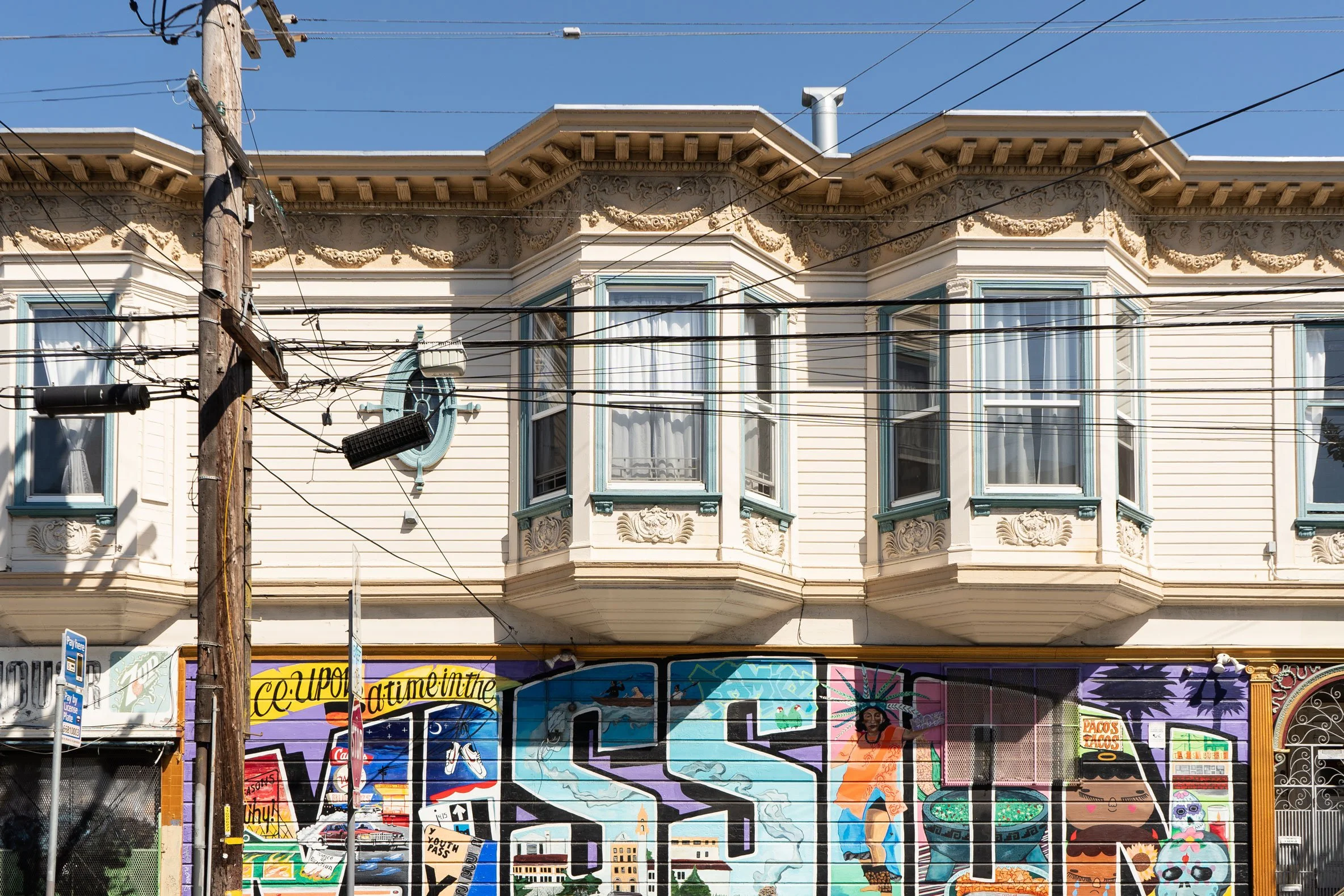 brianna-cariola-photography-san-francisco-california-mission-mural-16.jpg
