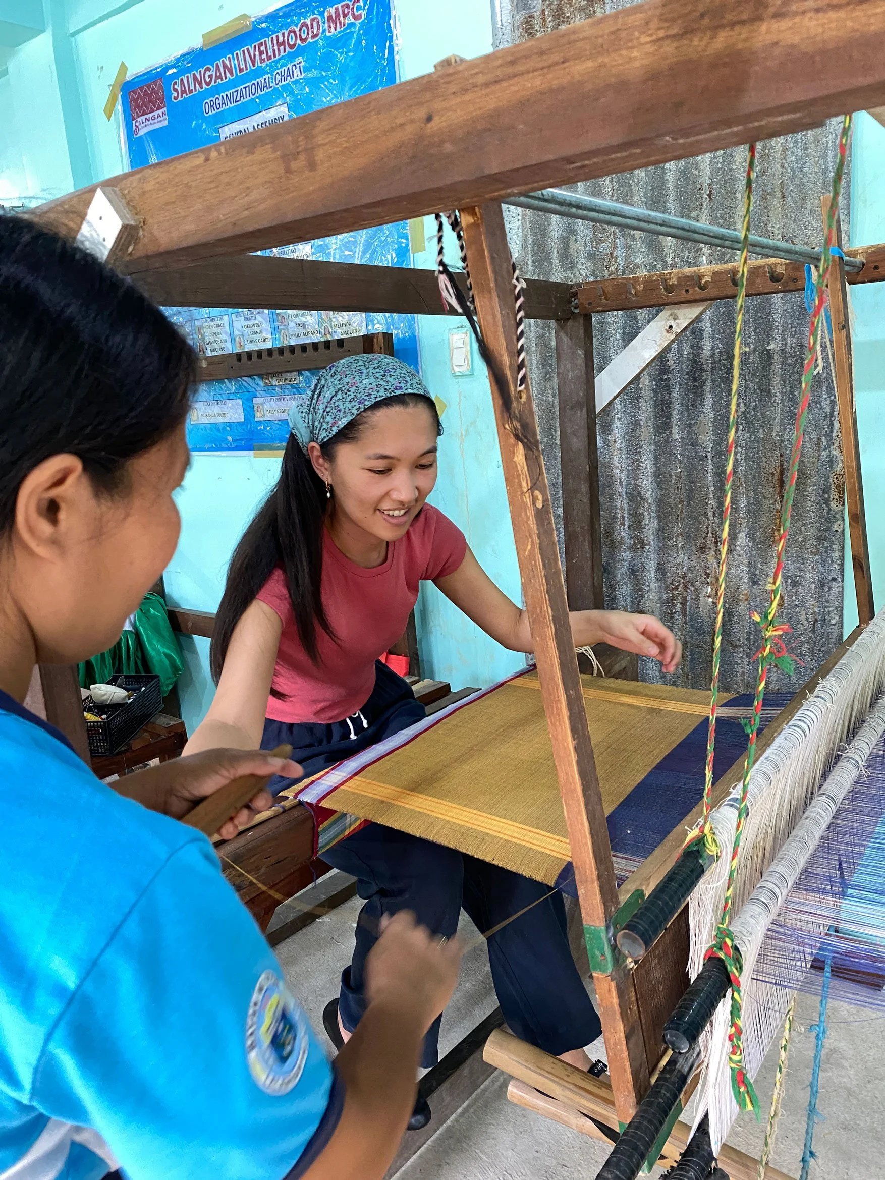 brianna-cariola-photography-oton-philippines-hablon-weaving-18.jpg