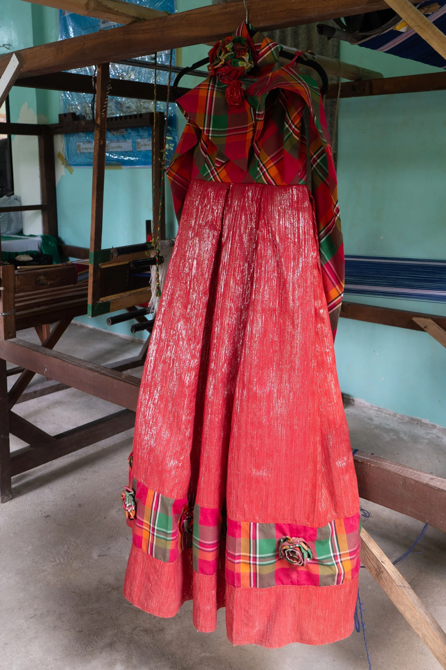 brianna-cariola-photography-oton-philippines-hablon-weaving-11.jpg