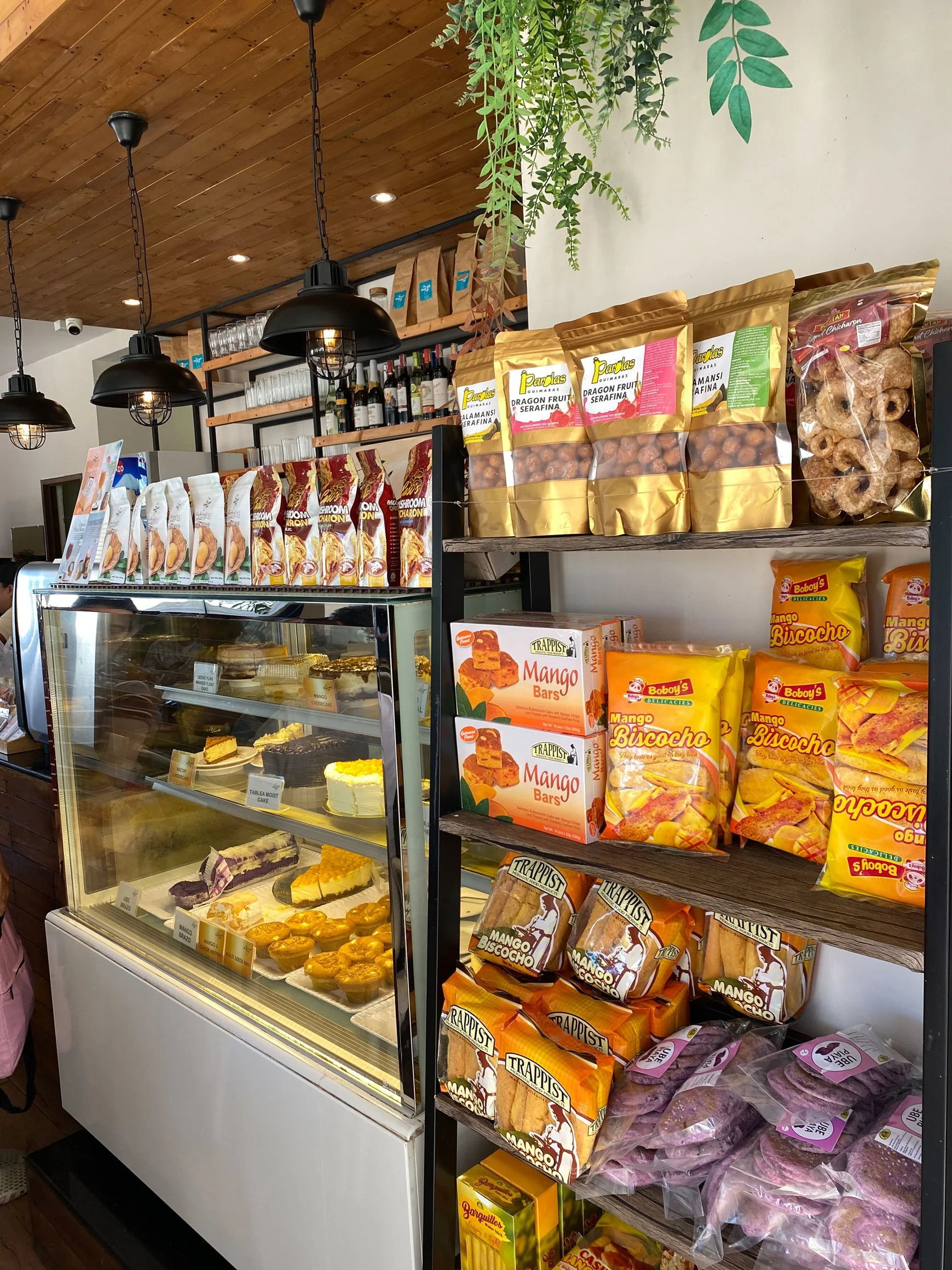 brianna-cariola-photography-guimaras-philippines-mango-island-cafe-2.jpg