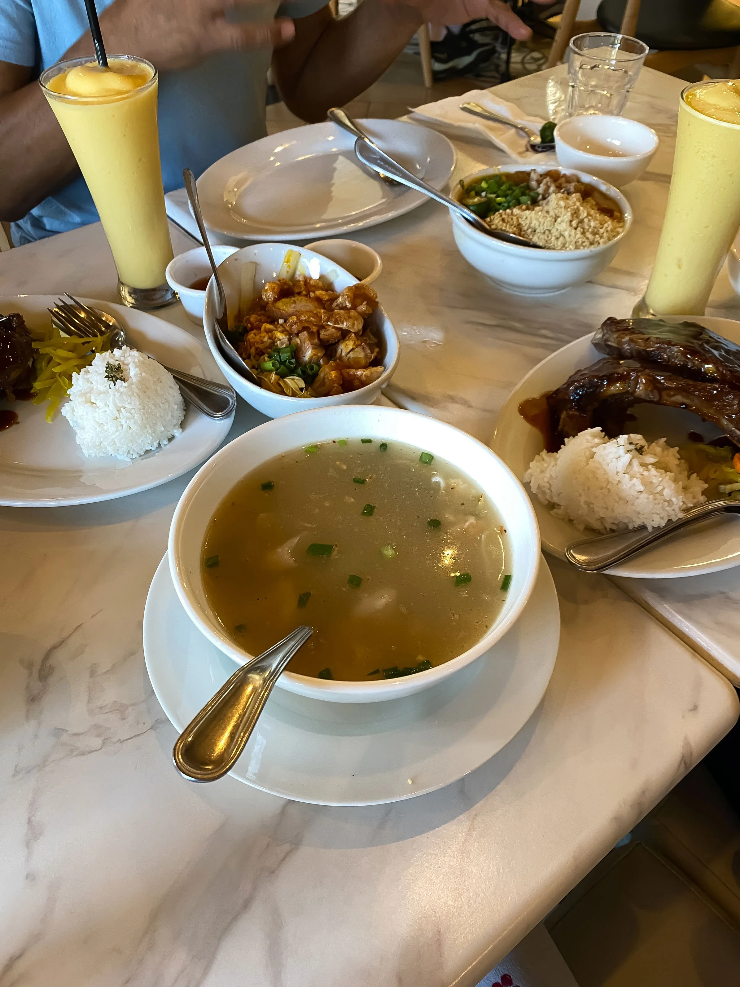 brianna-cariola-photography-iloilo-philippines-iloilo-food-tour-11.jpg
