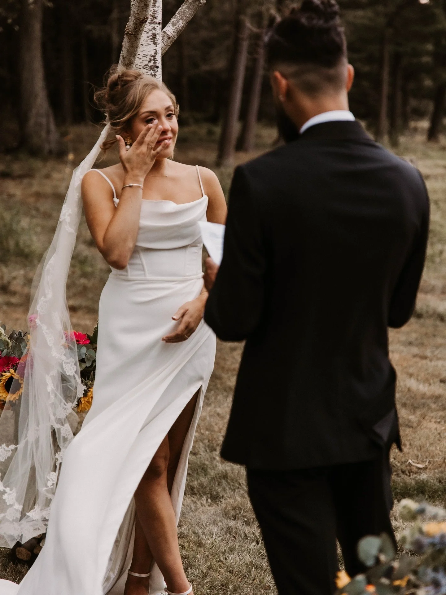 E + G proved that a little rain just means more reason to dance ☔️

Coordinator @fosterevents 
Photographer @lindsey.johnstonphotos @megdunnphoto 
Venue @redridgefarm 
Catering @chefandcocatering 
DJ Tarik Joyner
Pies @sandpiperbakery 
Ice Cream @the