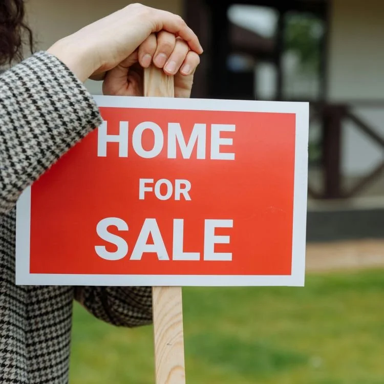 Why Isn't My House Selling? 5 Common Reasons Homes Sit on the Market
