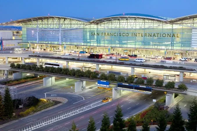 Picture of san francisco International airport at night
