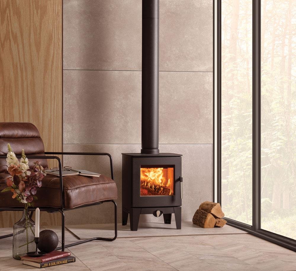 Futura-4-Woodburning-Ecodesign-Stove_3_LB.jpg