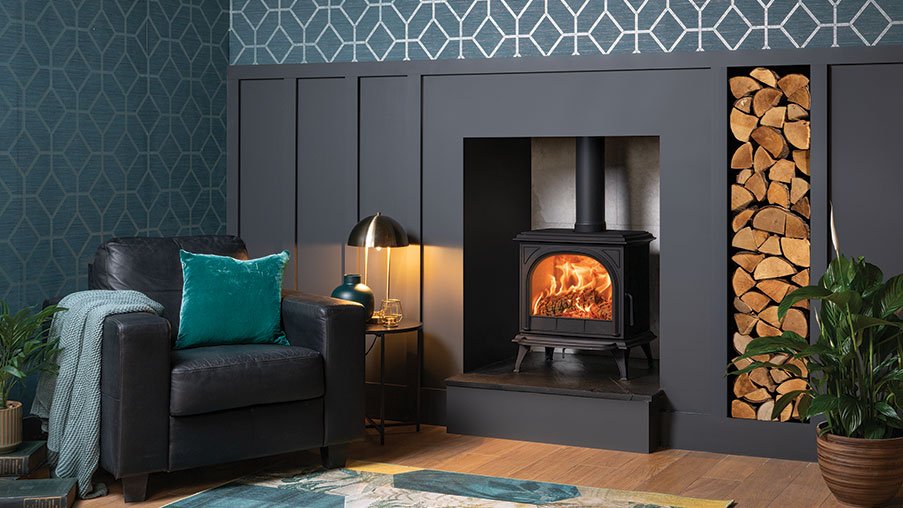 Huntingdon-30-Woodburning-Stove-with-Clear-Door.jpg