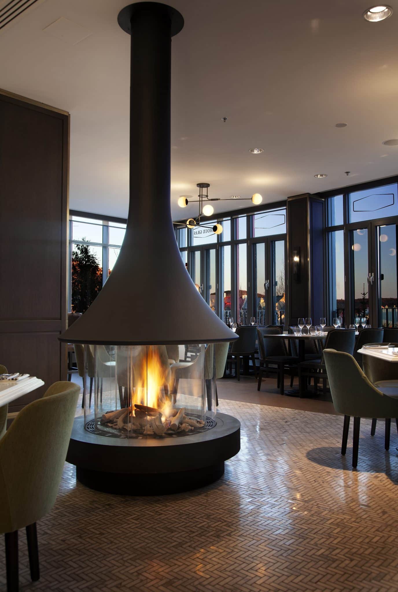 Circle-70-Fairmount-Tremblant-18-5-scaled.jpg