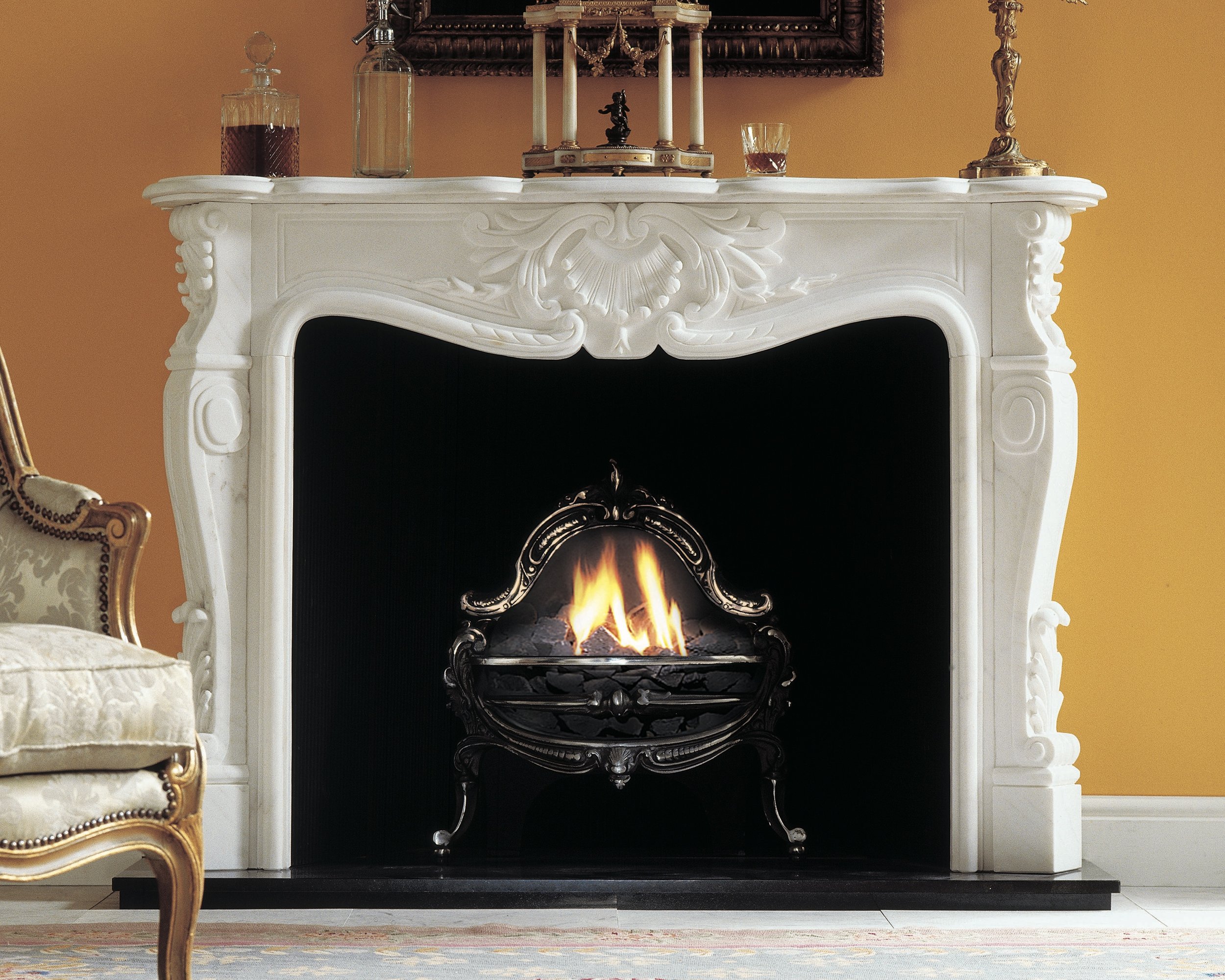 Louis VX Versailles Room set.jpg