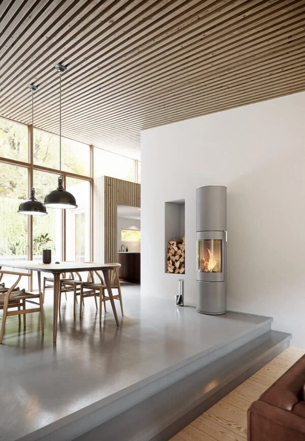 RAIS_Pilar_Fuldlaage_F02-600x866.jpg