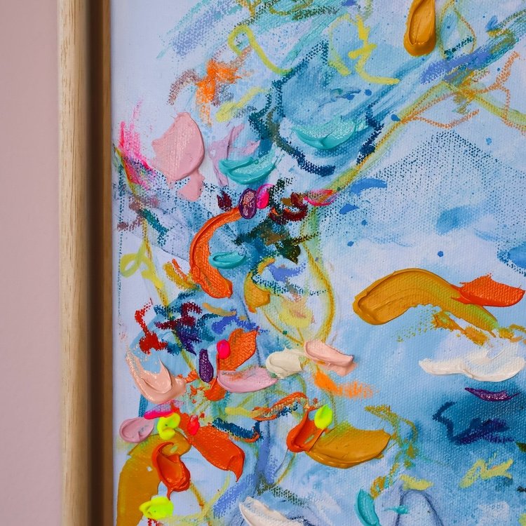 close-up-of-colourful-abstract-paintings-by-jo-fitzgerald