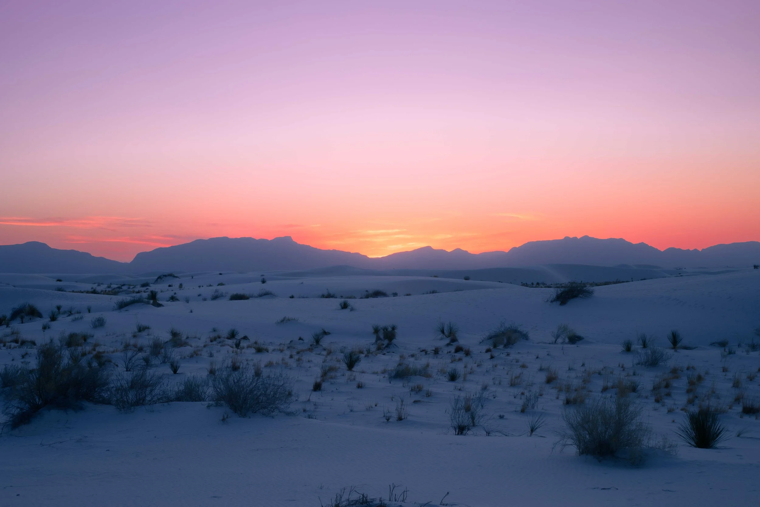 Setting-Over-the-Horizon(White-Sands).jpg