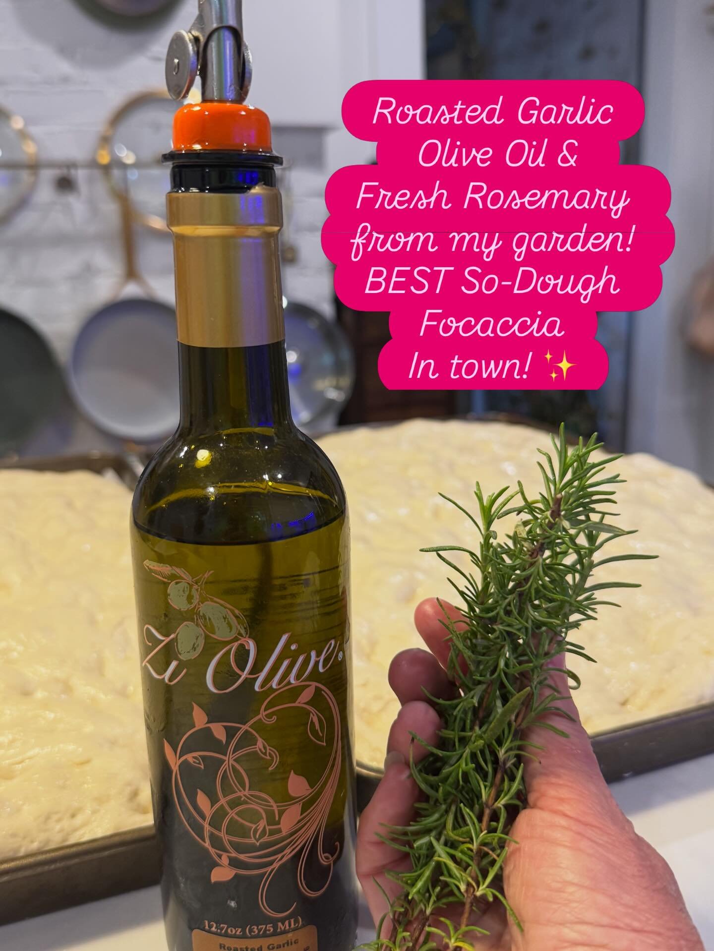A staple at the markets&hellip;you can always find Garlic Rosemary Focaccia weekly @chattamarket @chattarivermarket and more! Thanks to @zioliveonthenorthshore for the absolute best top quality olive oil in Chatt! ✨