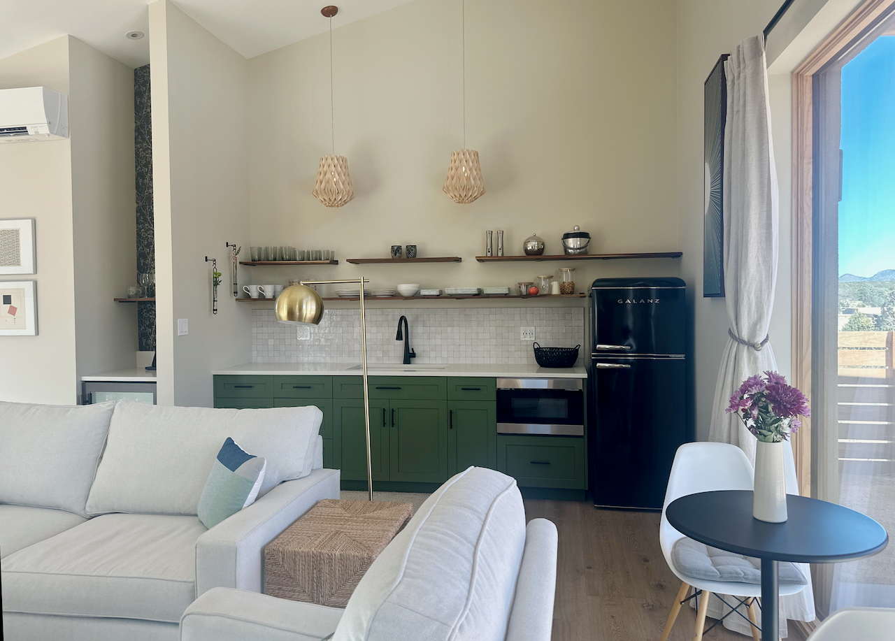 123009_INNIS_Portfolio Shots 00039.png