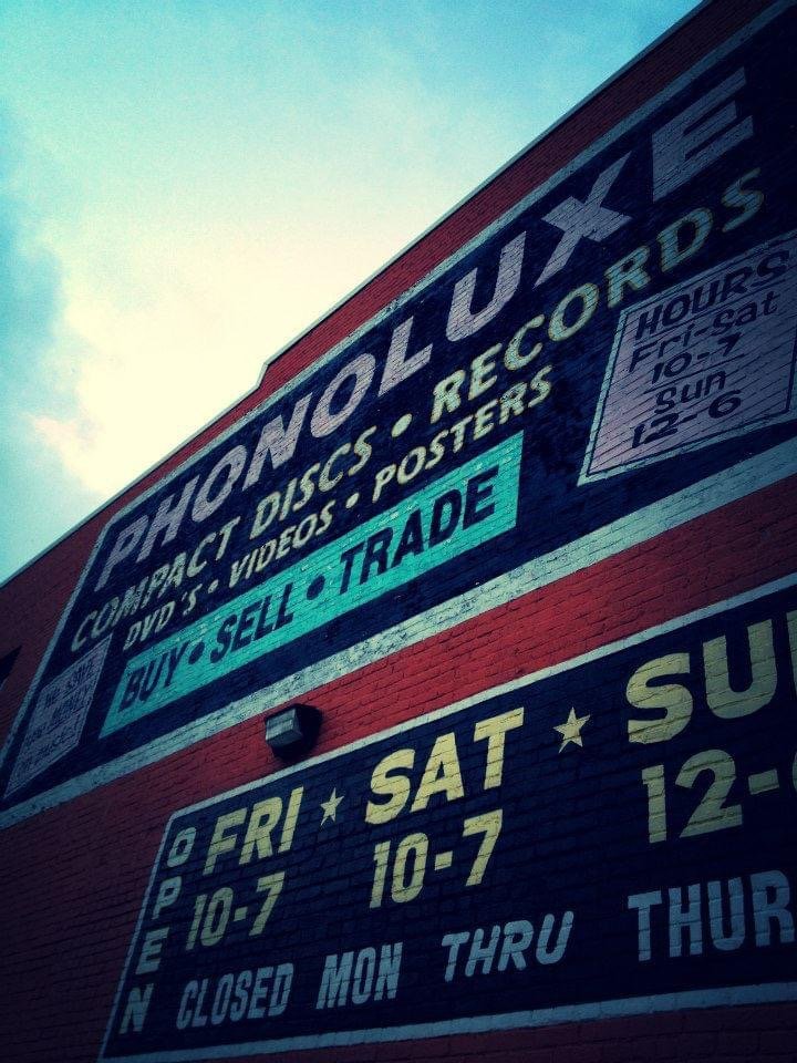 Phonoluxe Records Dana Raidt.JPG