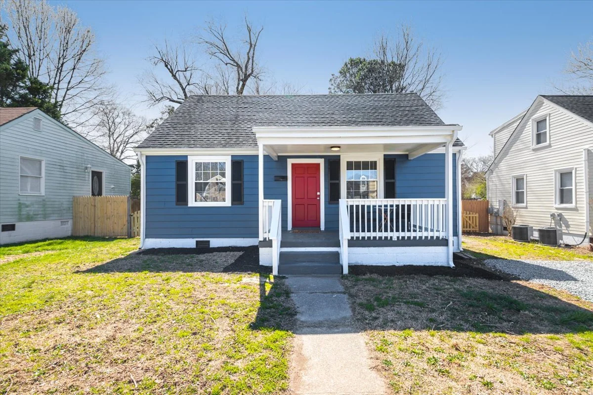 4 bed, 2 bath bungalow near St. Mary's Hospital and Willow Lawn in the near West End of Richmond