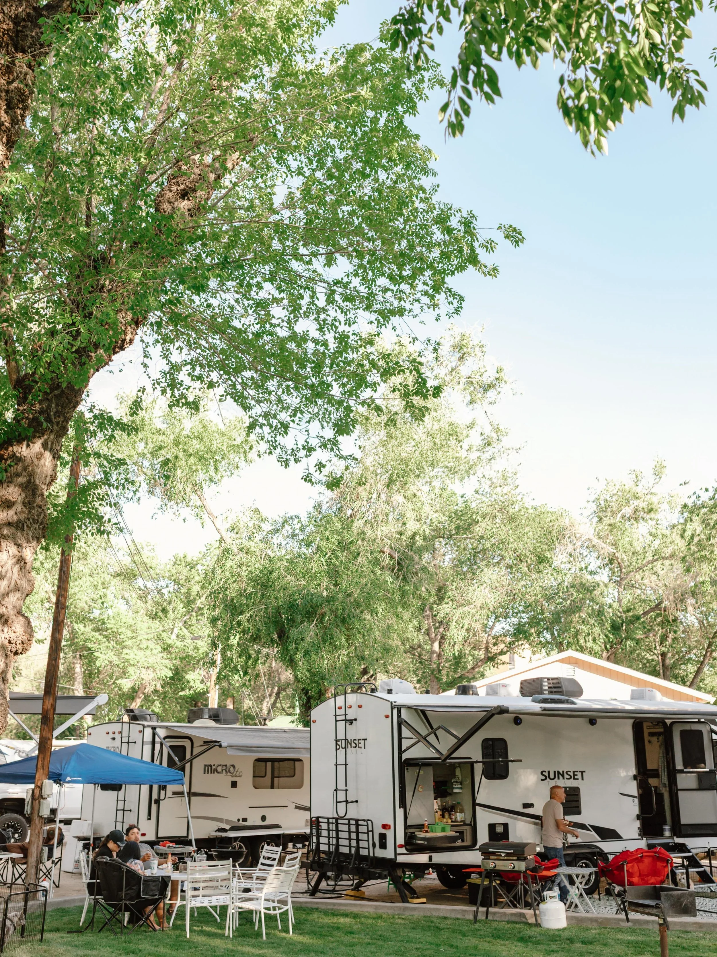 Easy to park, hard to leave 🚐🌿
With space for the whole family (even the four-legged members), river views, shady spots, and close access to all things Reno - it&rsquo;s the perfect laid-back getaway.