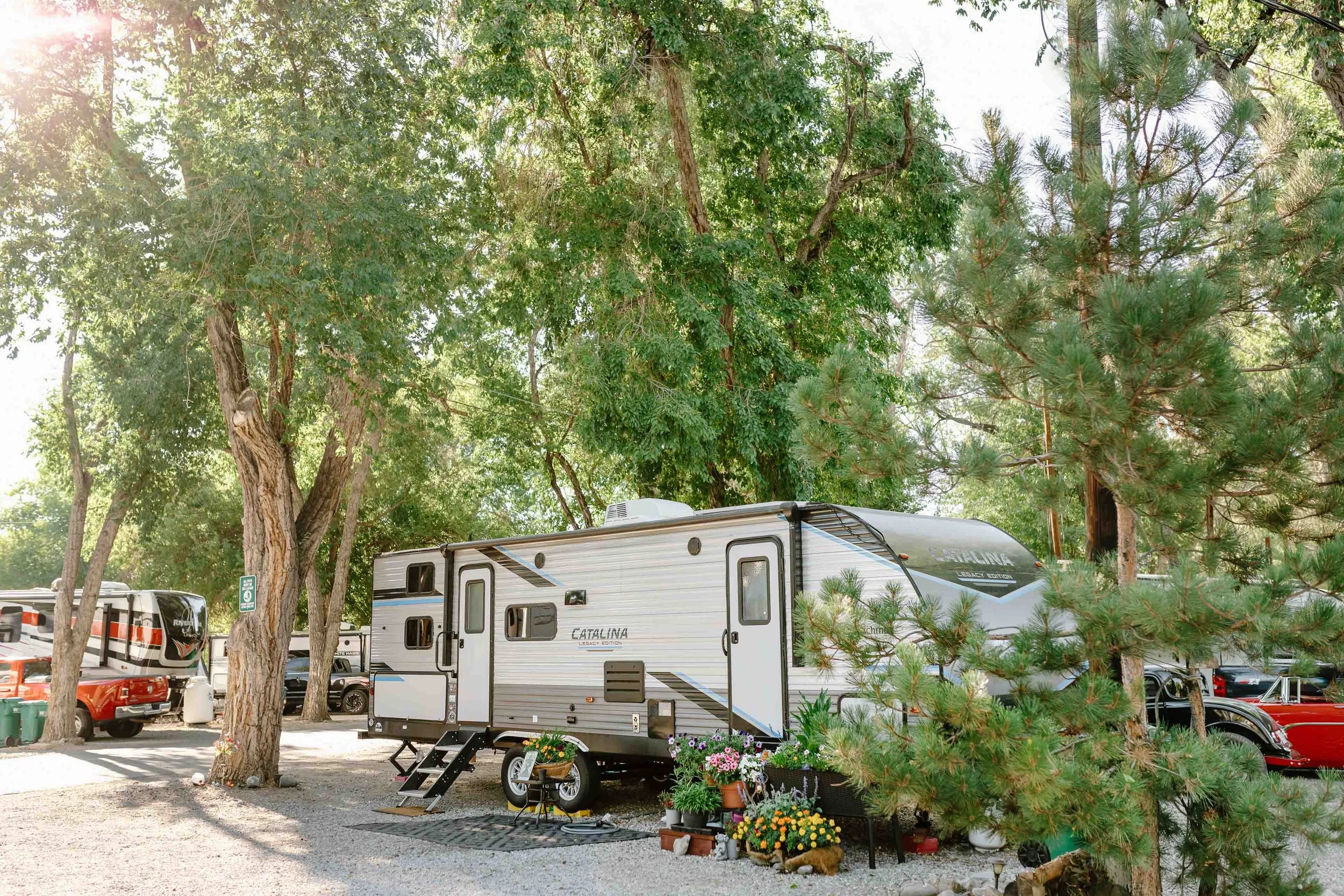 Reno RV Resort | Short & Long-Term River Camping — River West Resort