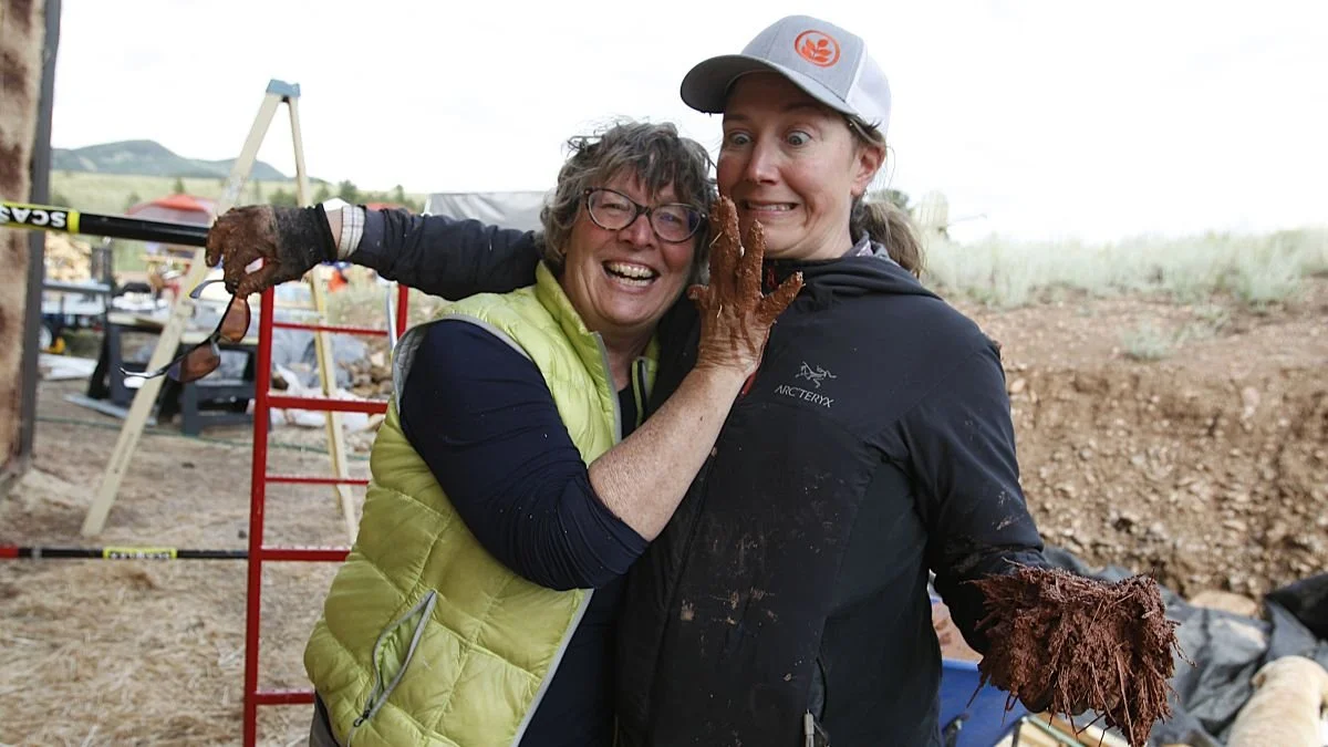 Dainella & Carole.JPG