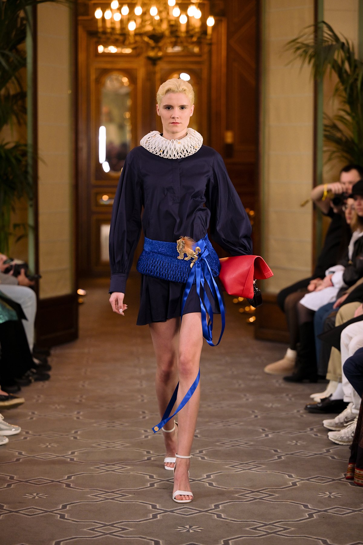 059resized_flyingsolo_PFW_.jpg