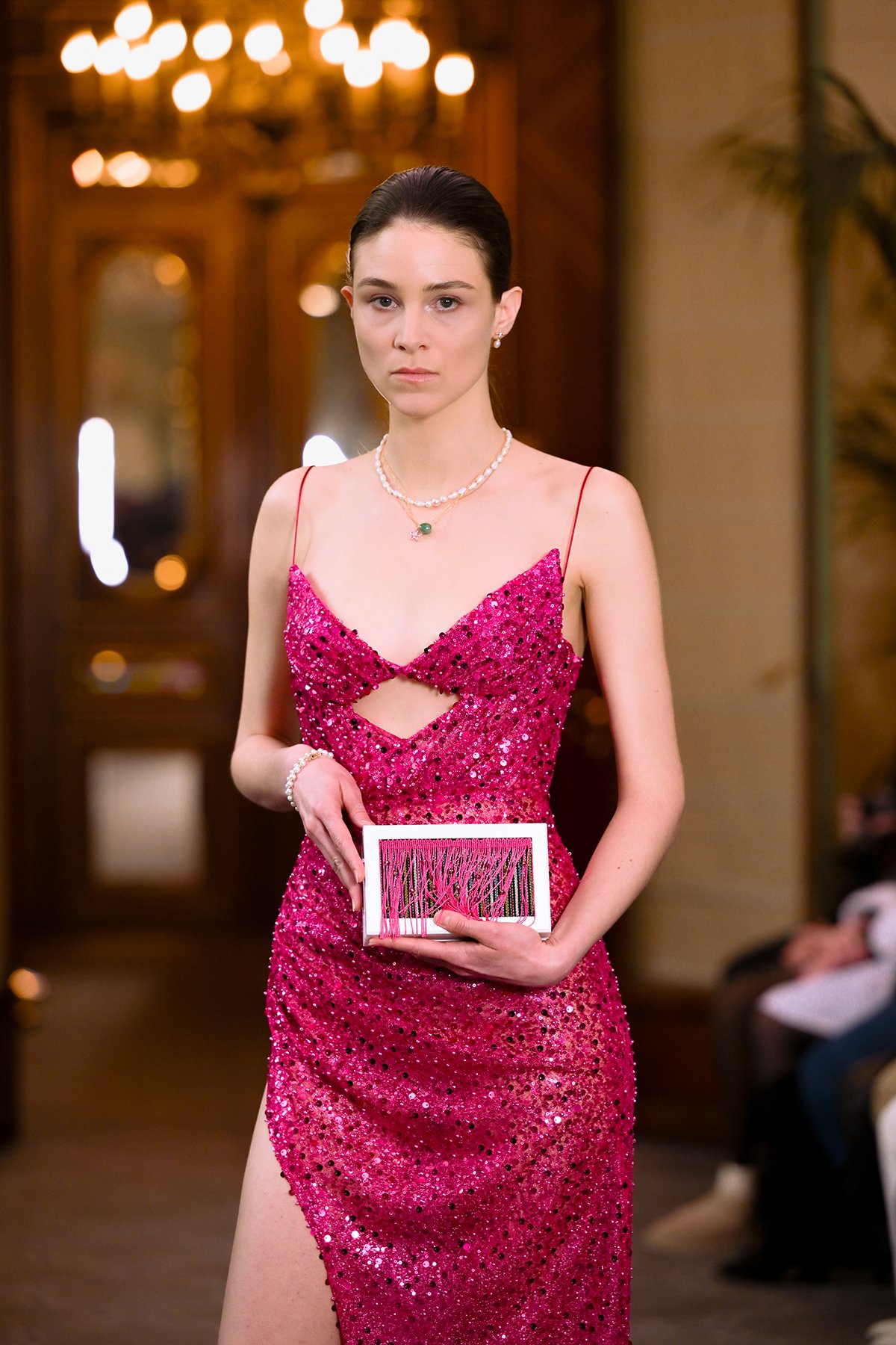 117resized_flyingsolo_PFW_.jpg