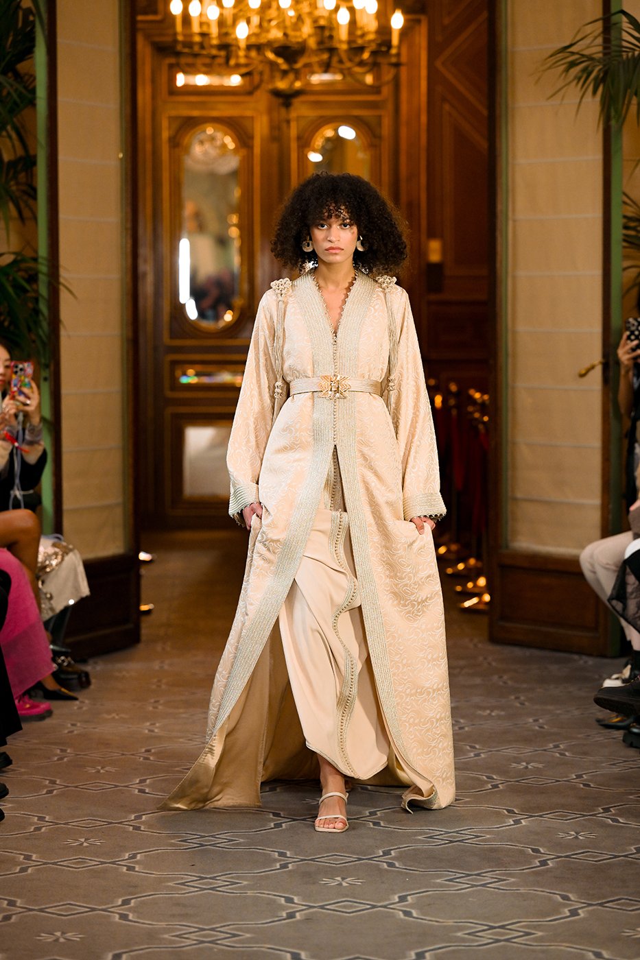 122_resized_flyingsolo_PFW_.jpg