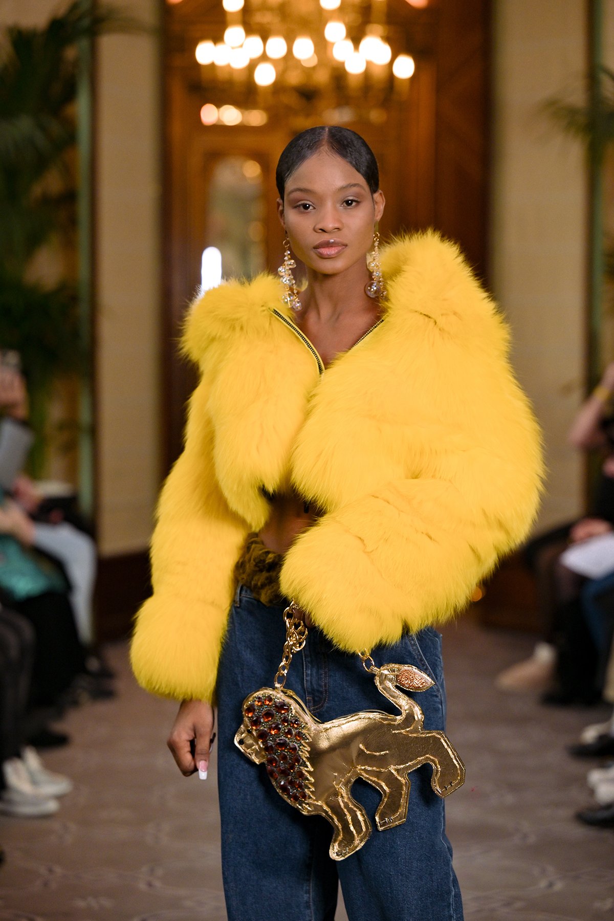 083resized_flyingsolo_PFW_.jpg