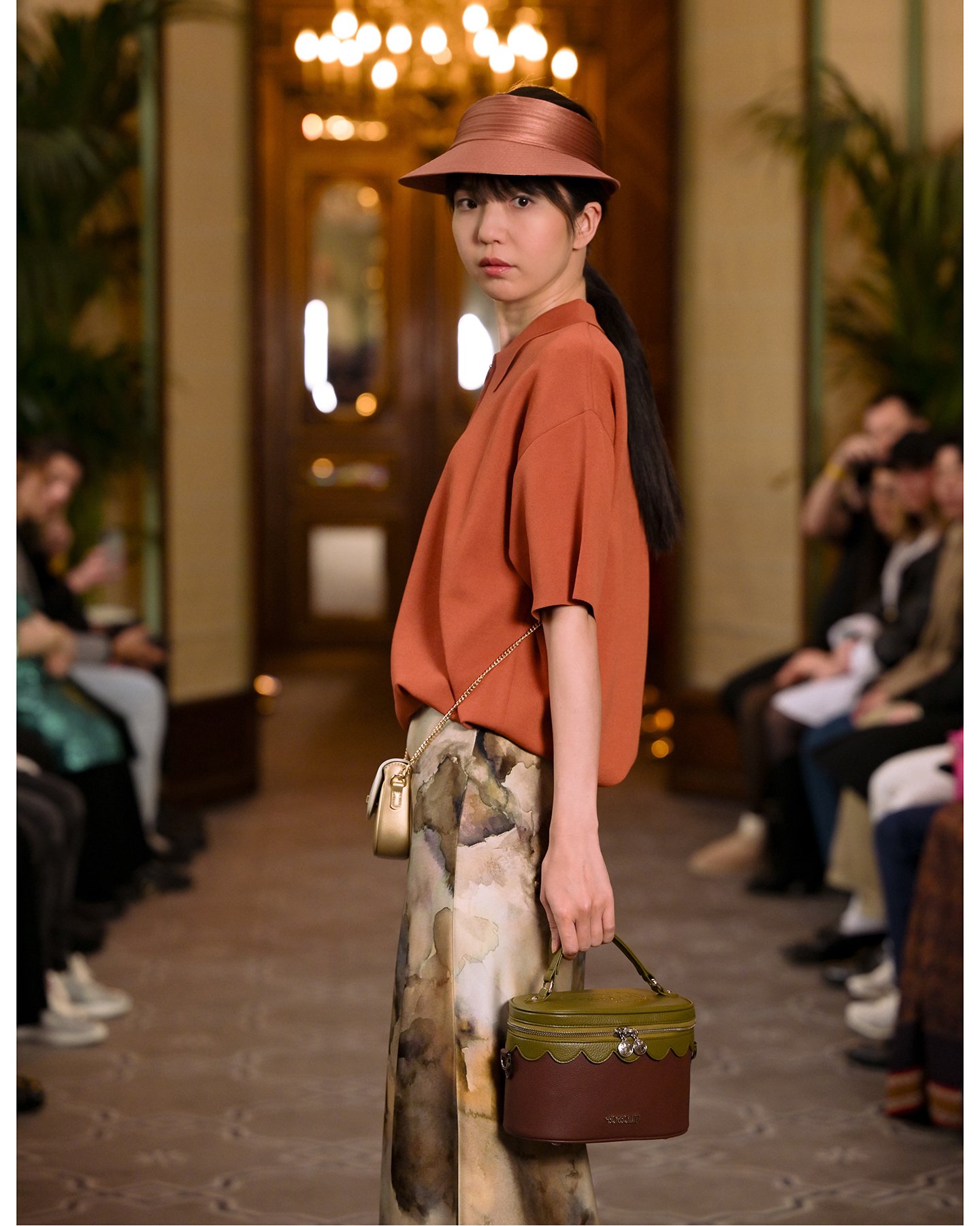 079resized_flyingsolo_PFW_.jpg