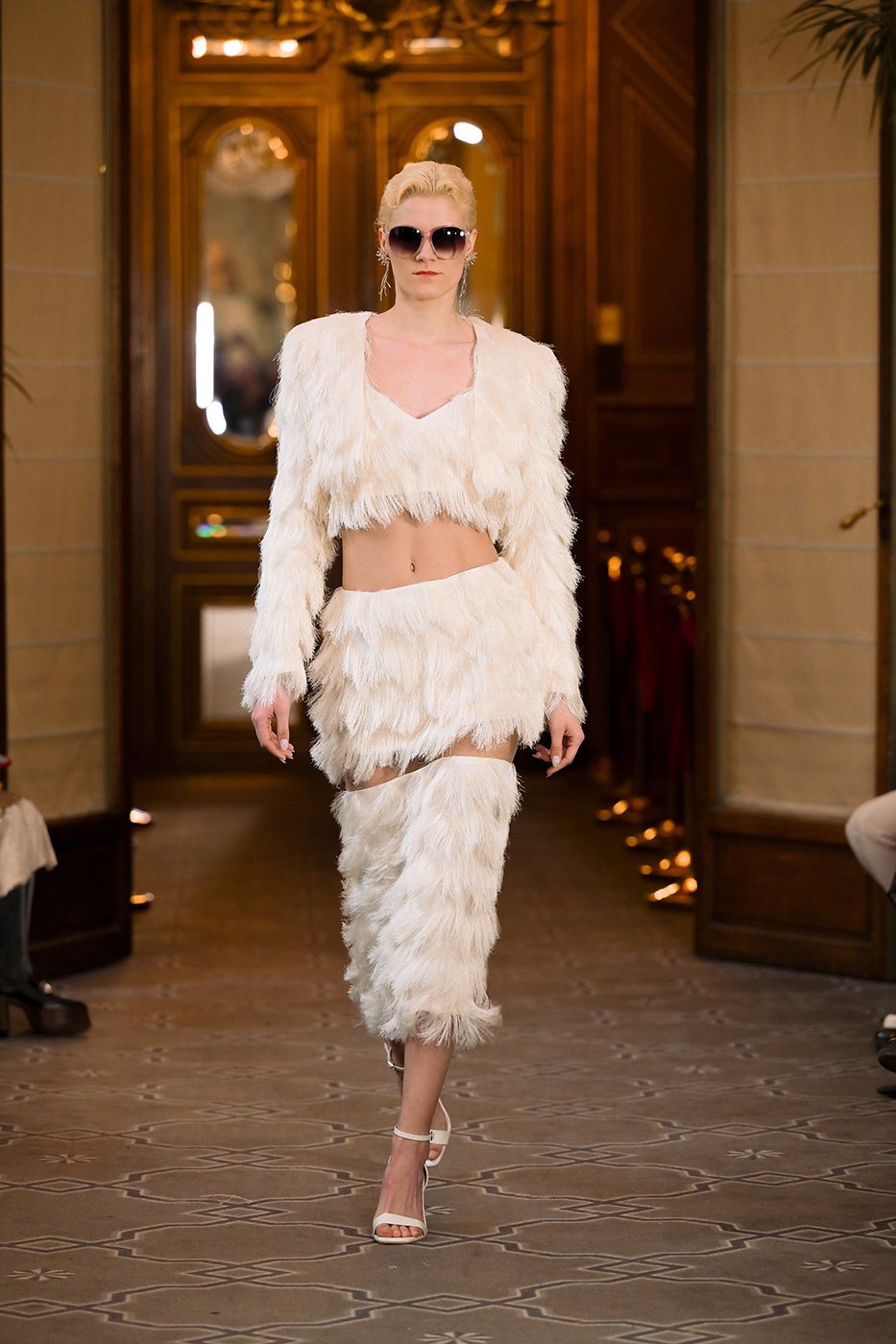 174_resized_flyingsolo_PFW_.jpg