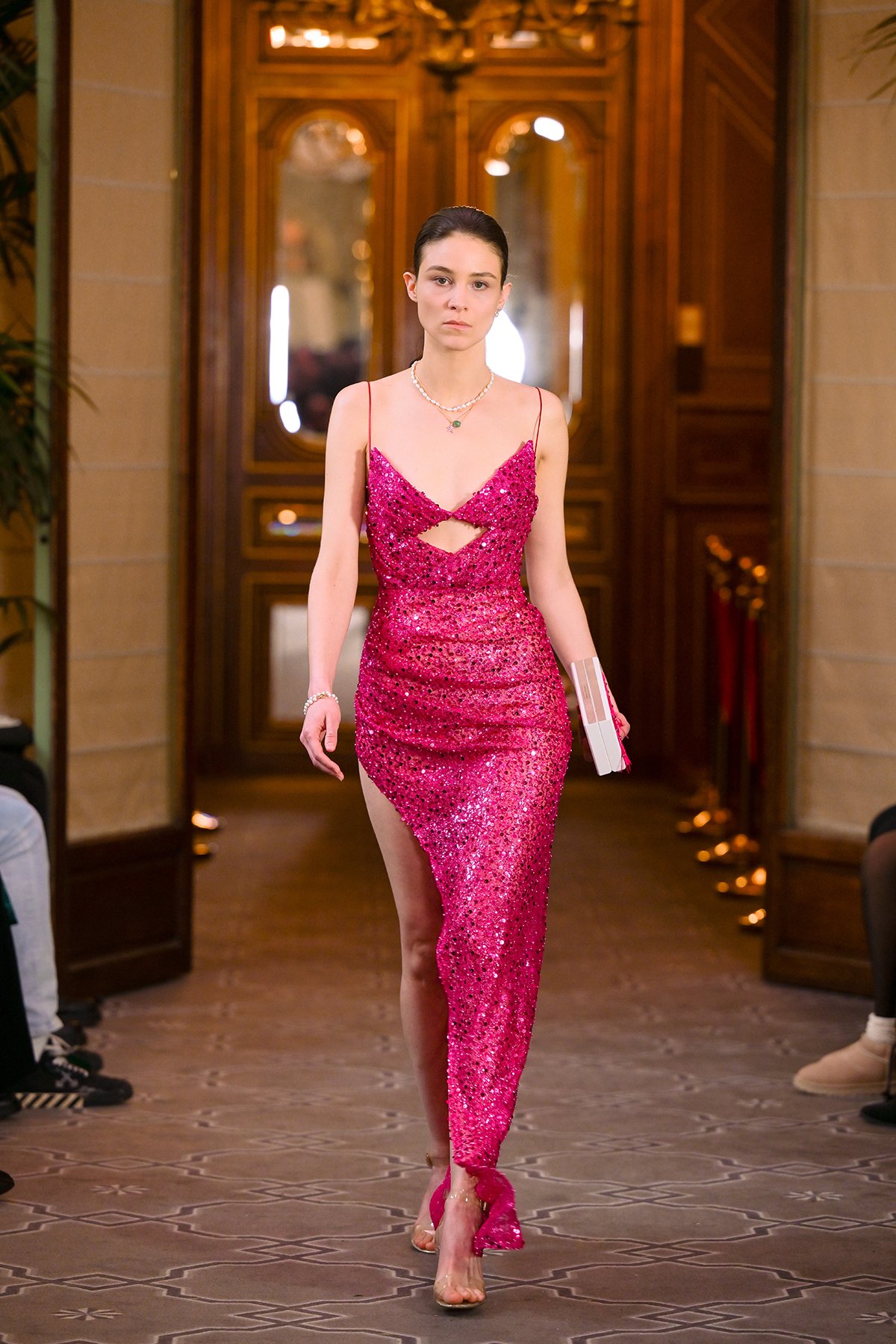 116resized_flyingsolo_PFW_.jpg