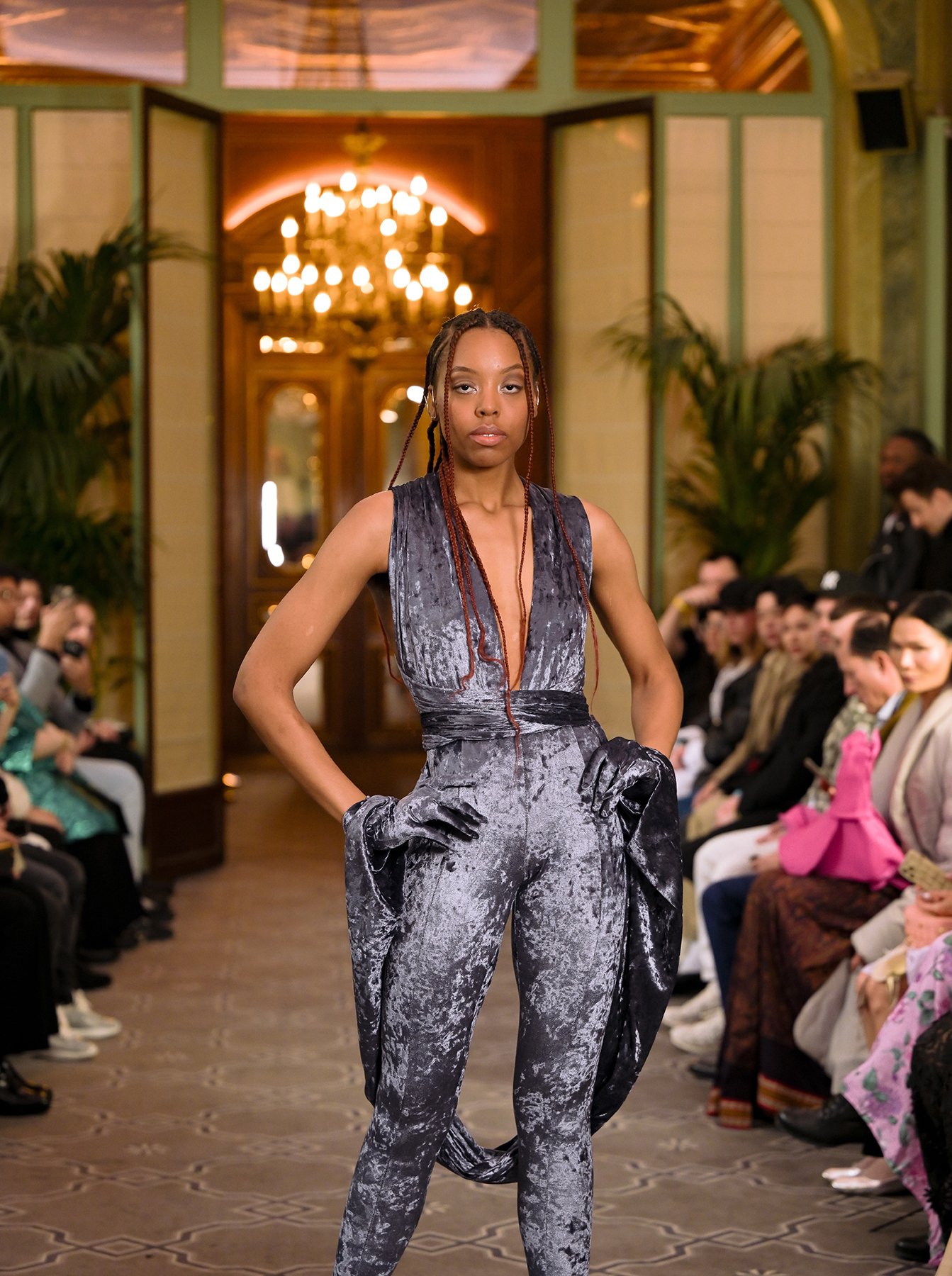 062resized_flyingsolo_PFW_.jpg