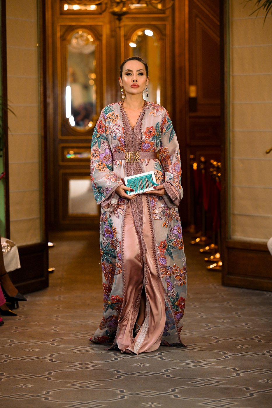 130_resized_flyingsolo_PFW_.jpg