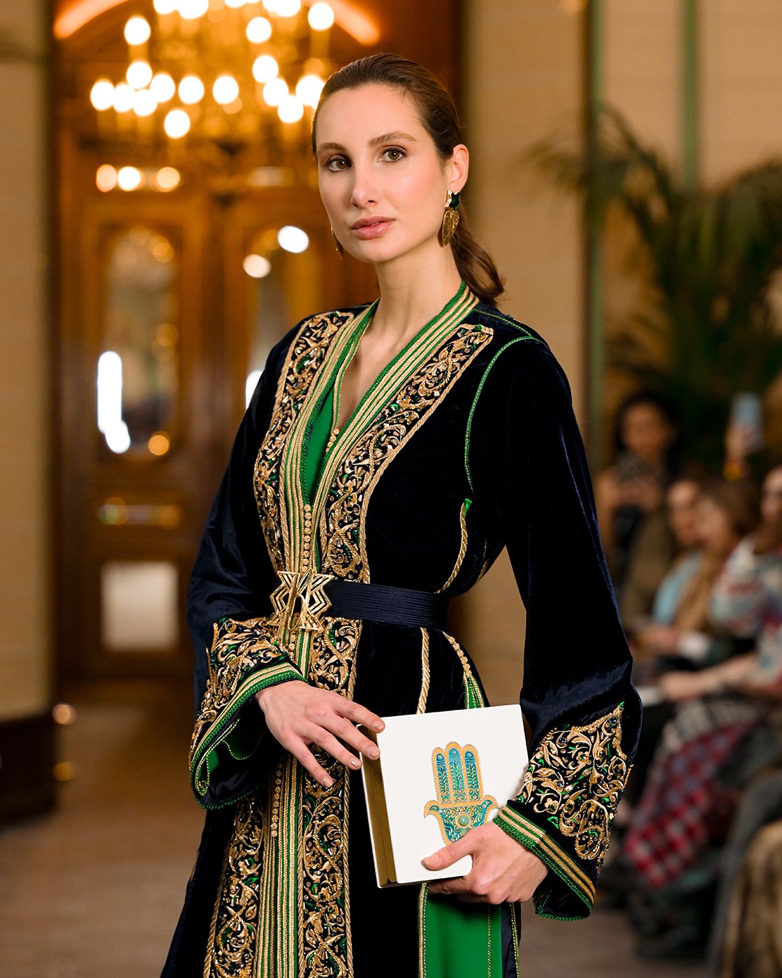 128_resized_flyingsolo_PFW_.jpg