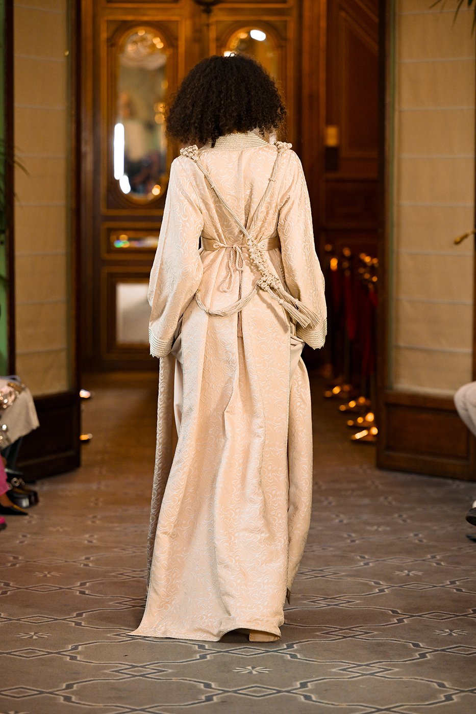 125_resized_flyingsolo_PFW_.jpg
