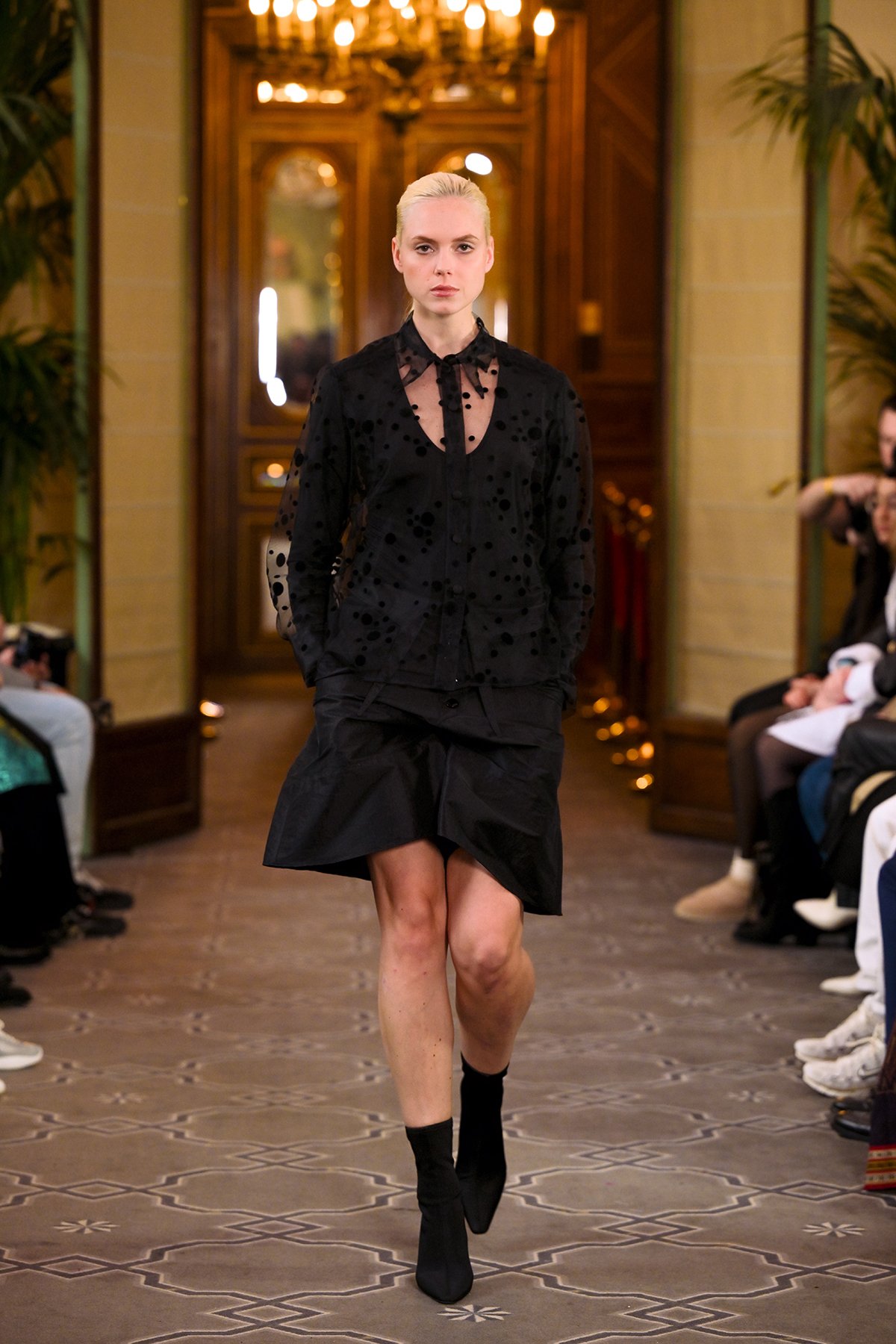 089resized_flyingsolo_PFW_.jpg