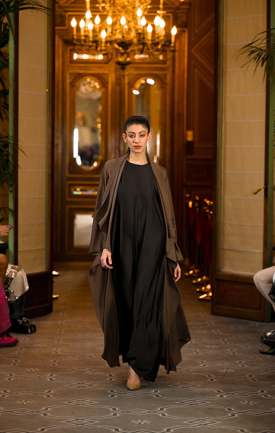 146_resized_flyingsolo_PFW_.jpg