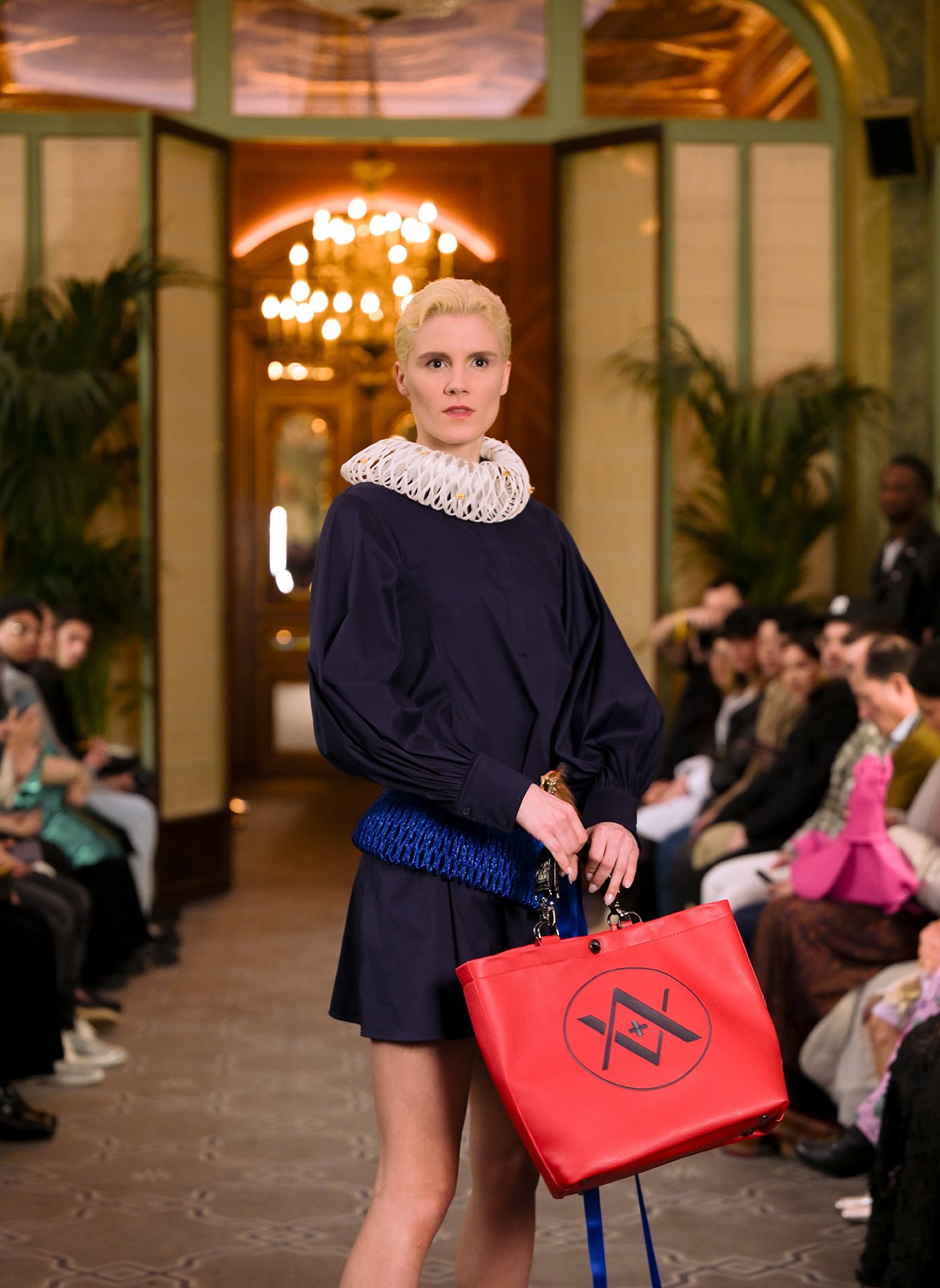 060resized_flyingsolo_PFW_.jpg