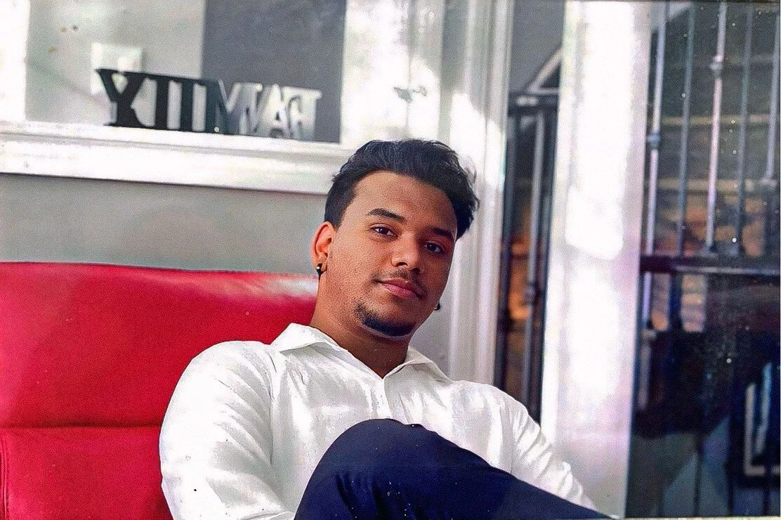 Darian Professional Shot.jpeg