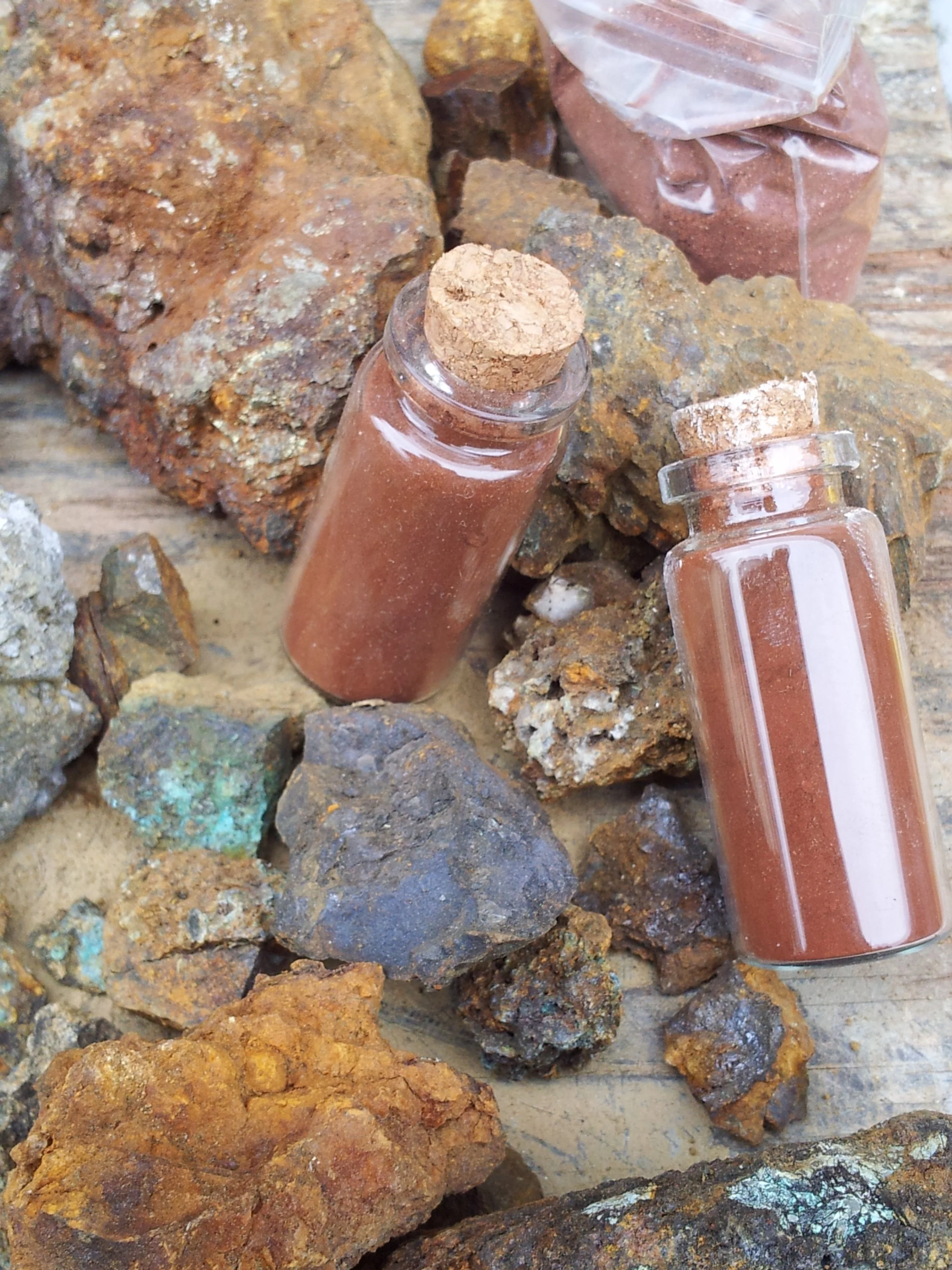 Copper Mine Pigments