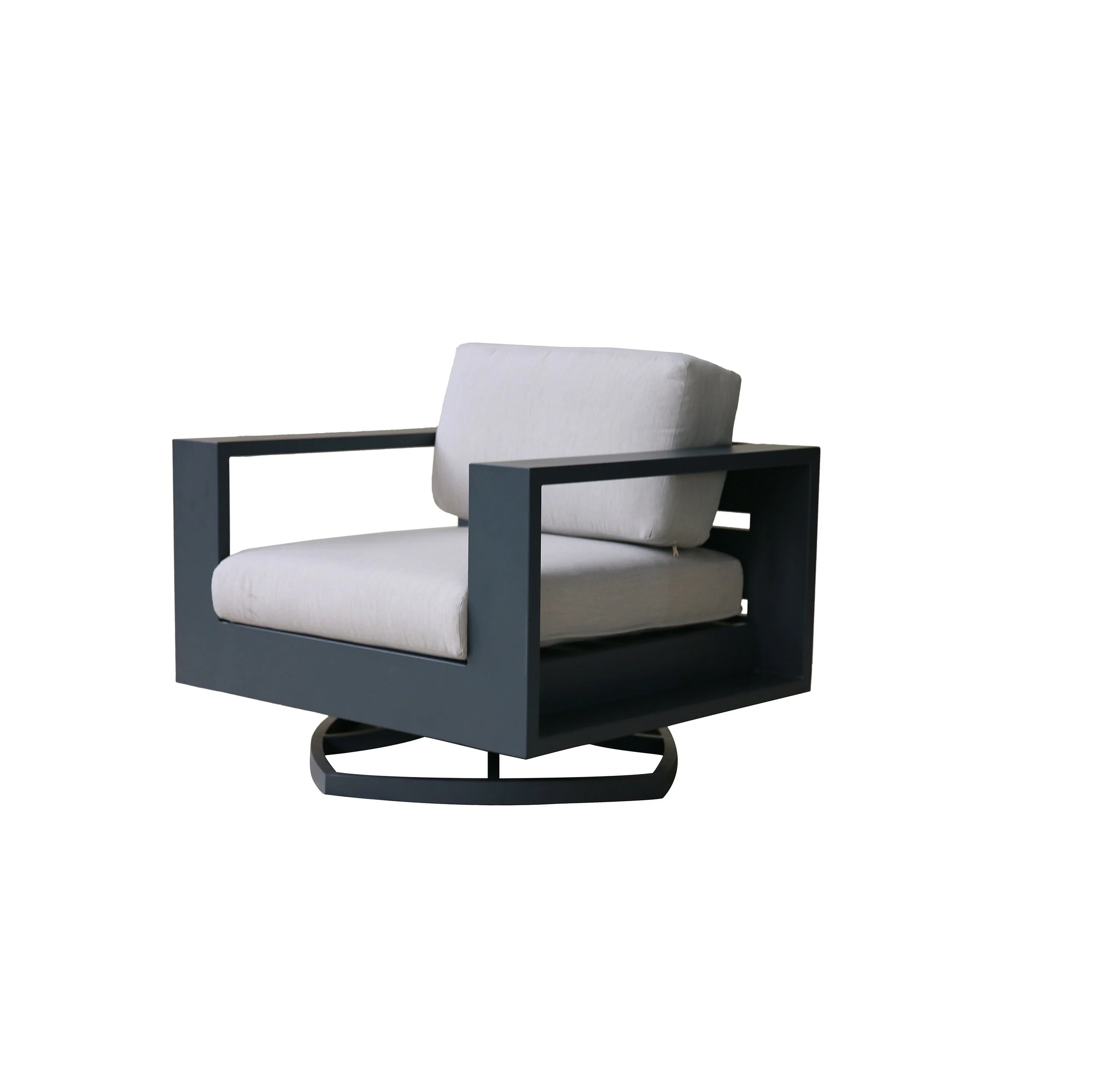 Milan_Club_Swivel_Chair_Silver_W_34.JPG