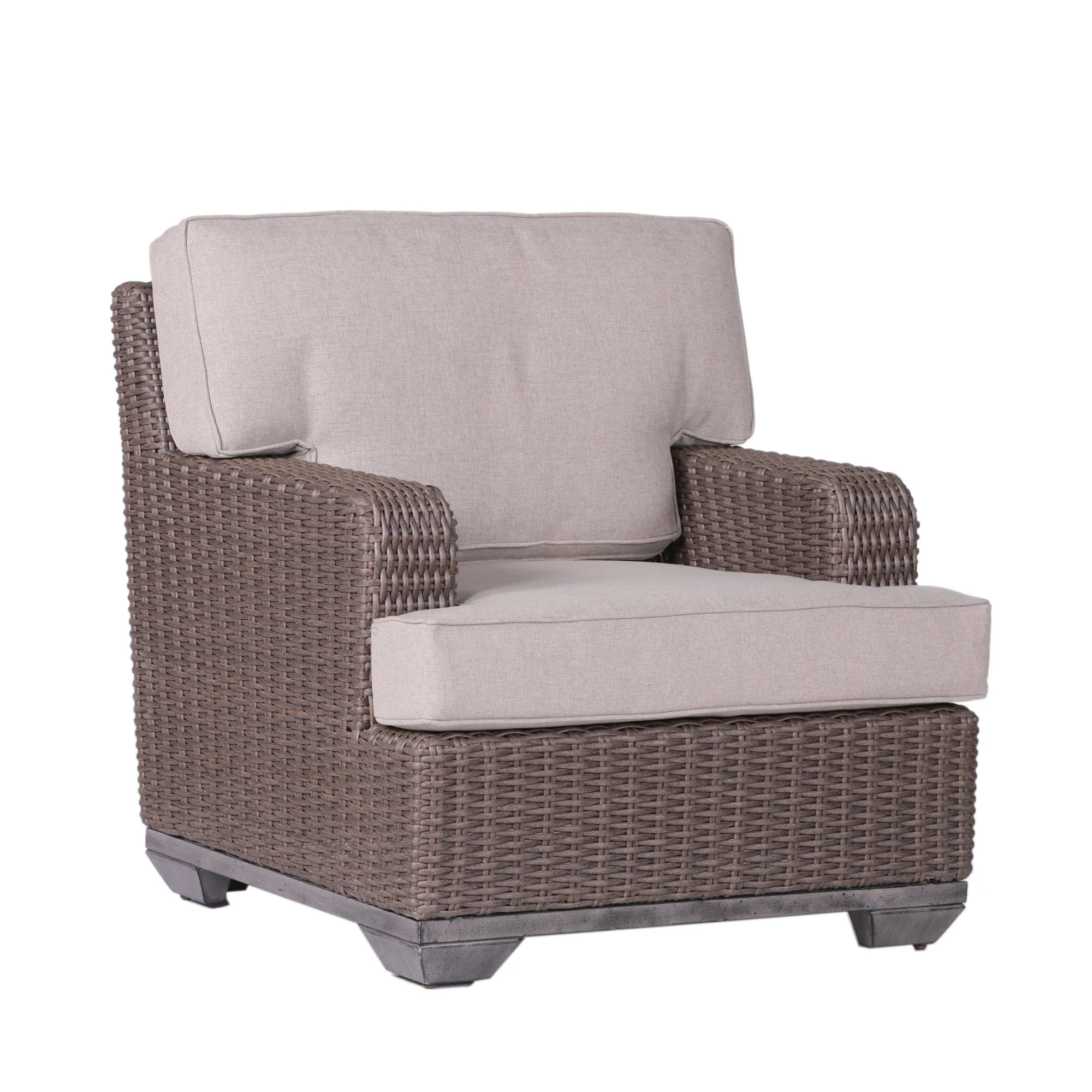 Brookstone_Club_Chair_W_34.JPG