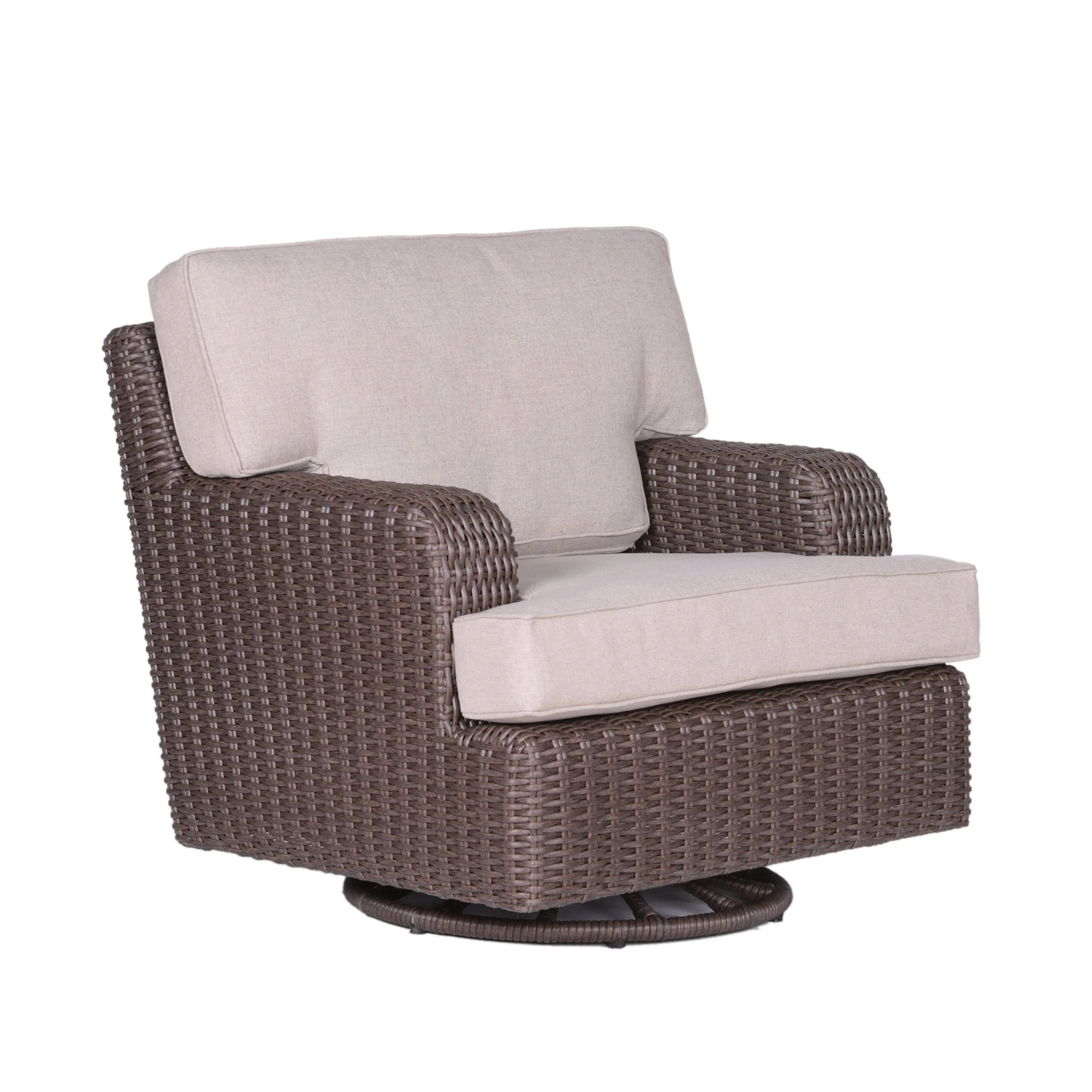 Brookstone_Club_Swivel_Chair_W_34.jpg
