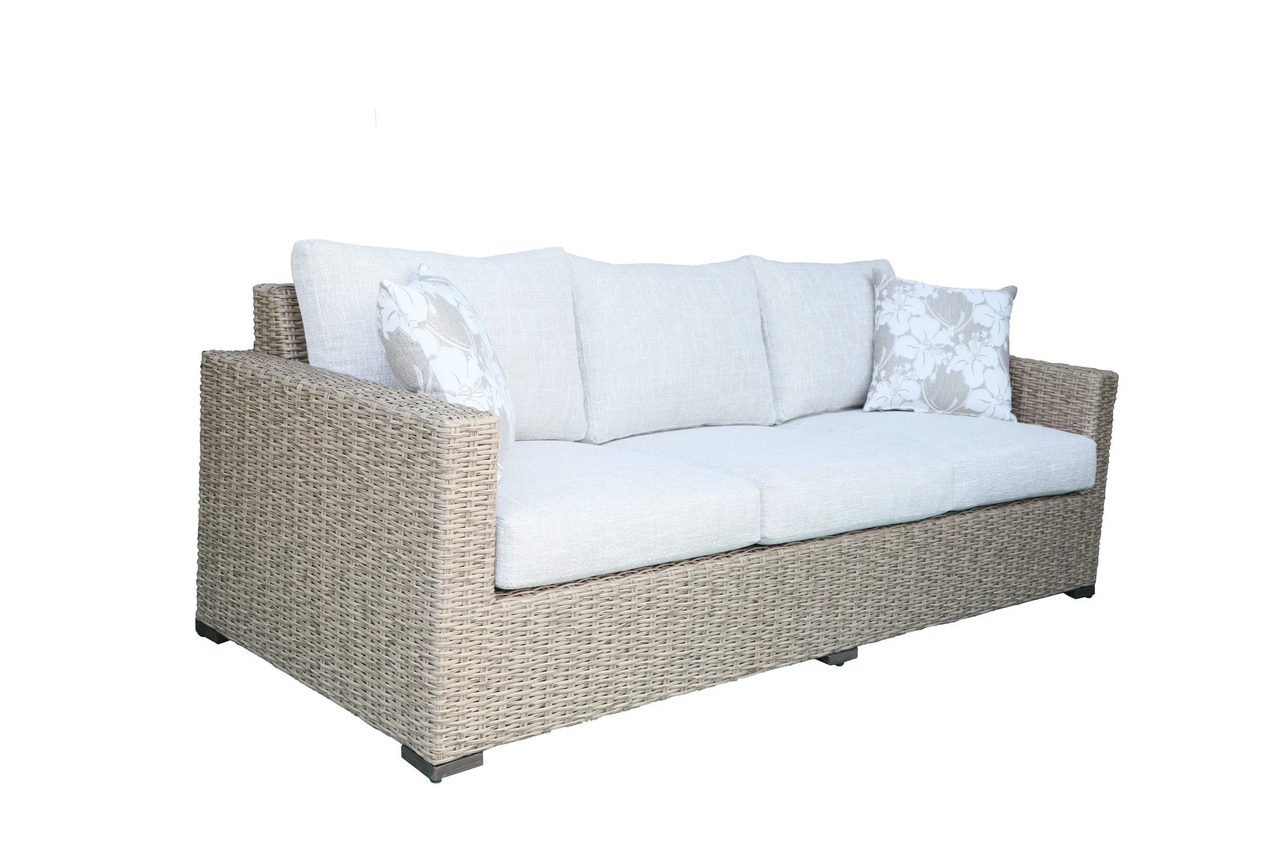 Lakeshore_Sofa_W_Front34_With_Pillow.jpg