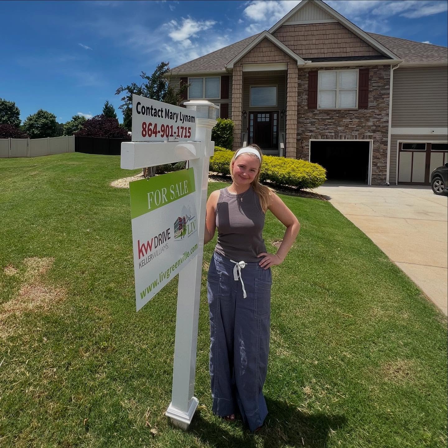 What a weekend! LIVGreenville, a Keller Williams Drive Team, put 3 houses under contract in 48 hours. After negotiations and 10+ showings, I&rsquo;m feeling grateful, energized, and so ready to keep the momentum rolling! 💥✨ Cheers to happy clients, 