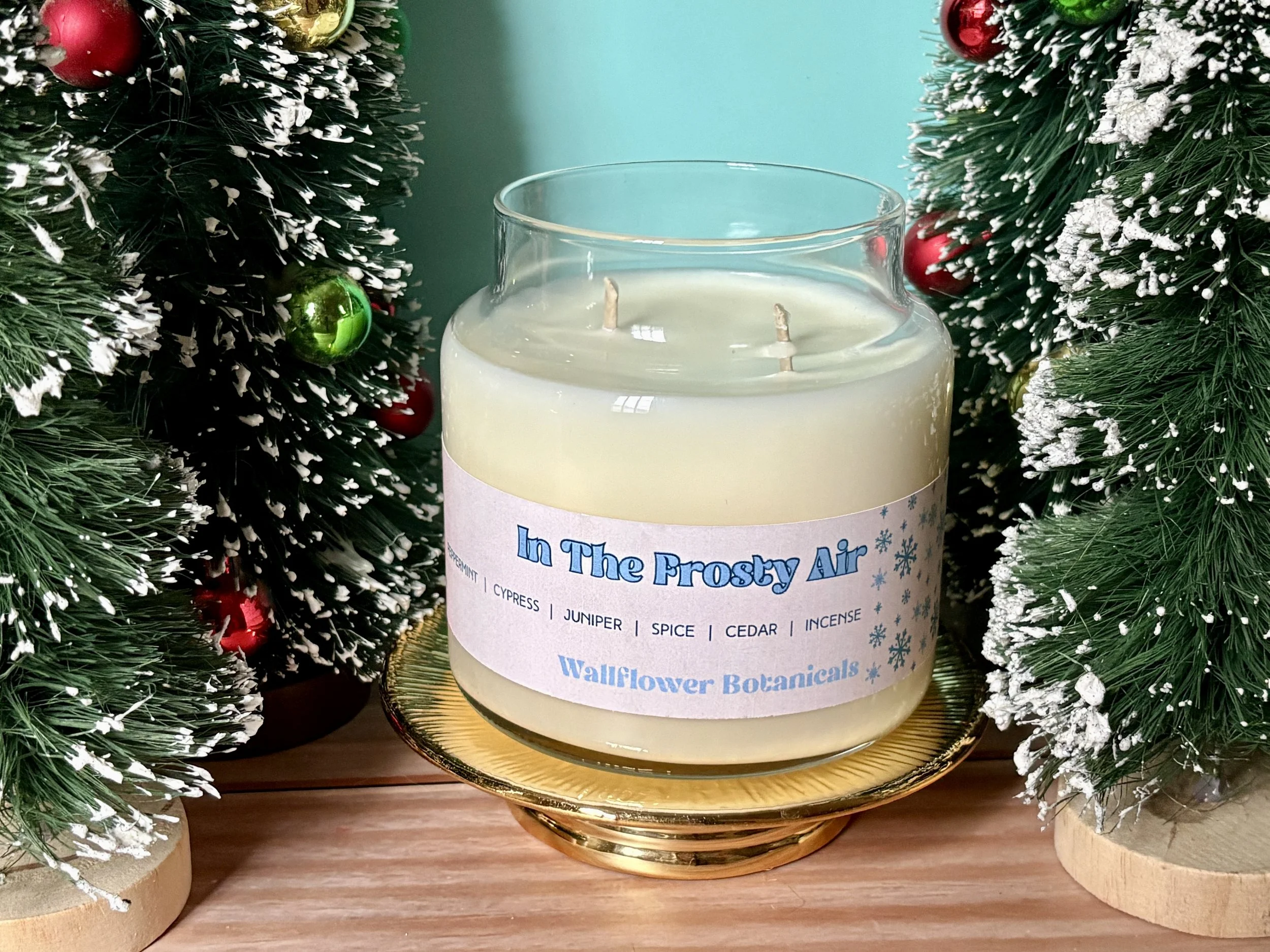 In The Frosty Air Candle