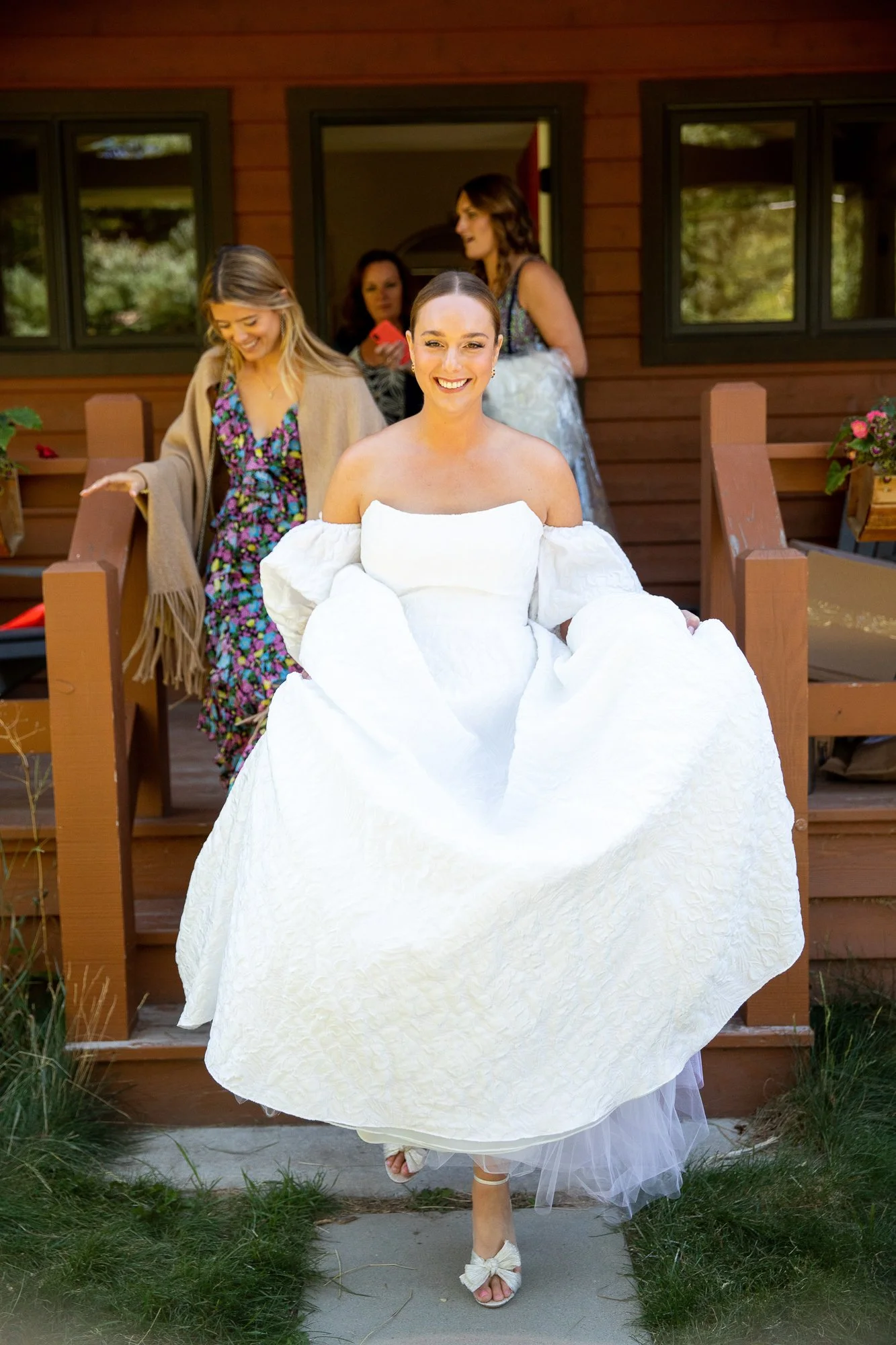 LindleyRust_JacksonHoleWedding-20.jpg