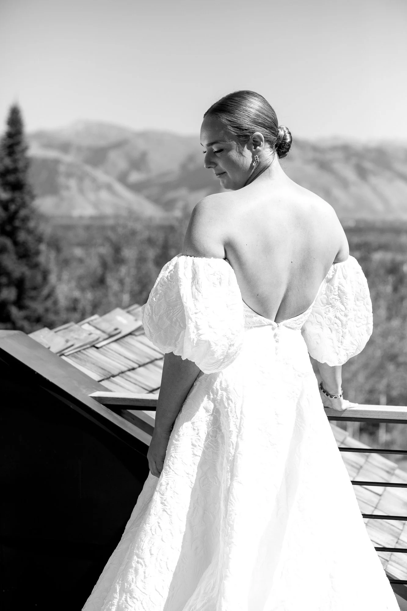 LindleyRust_JacksonHoleWedding-49.jpg